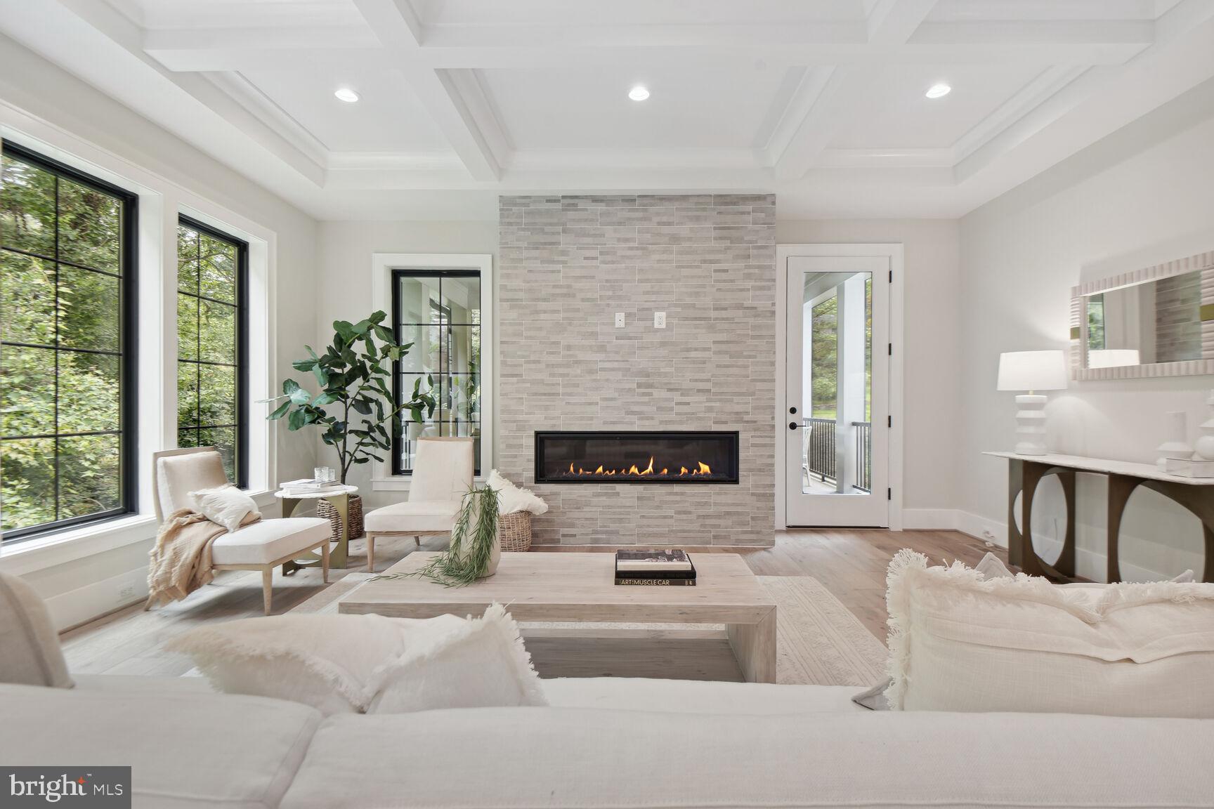 CHESTERBROOK WOODS - Residential