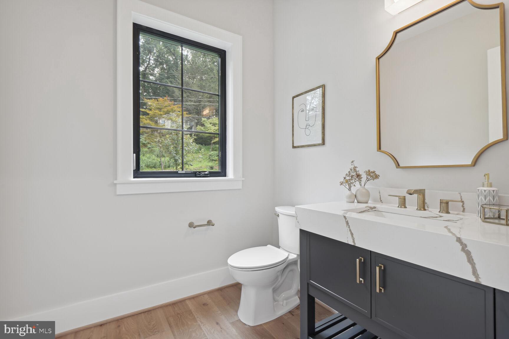 CHESTERBROOK WOODS - Residential