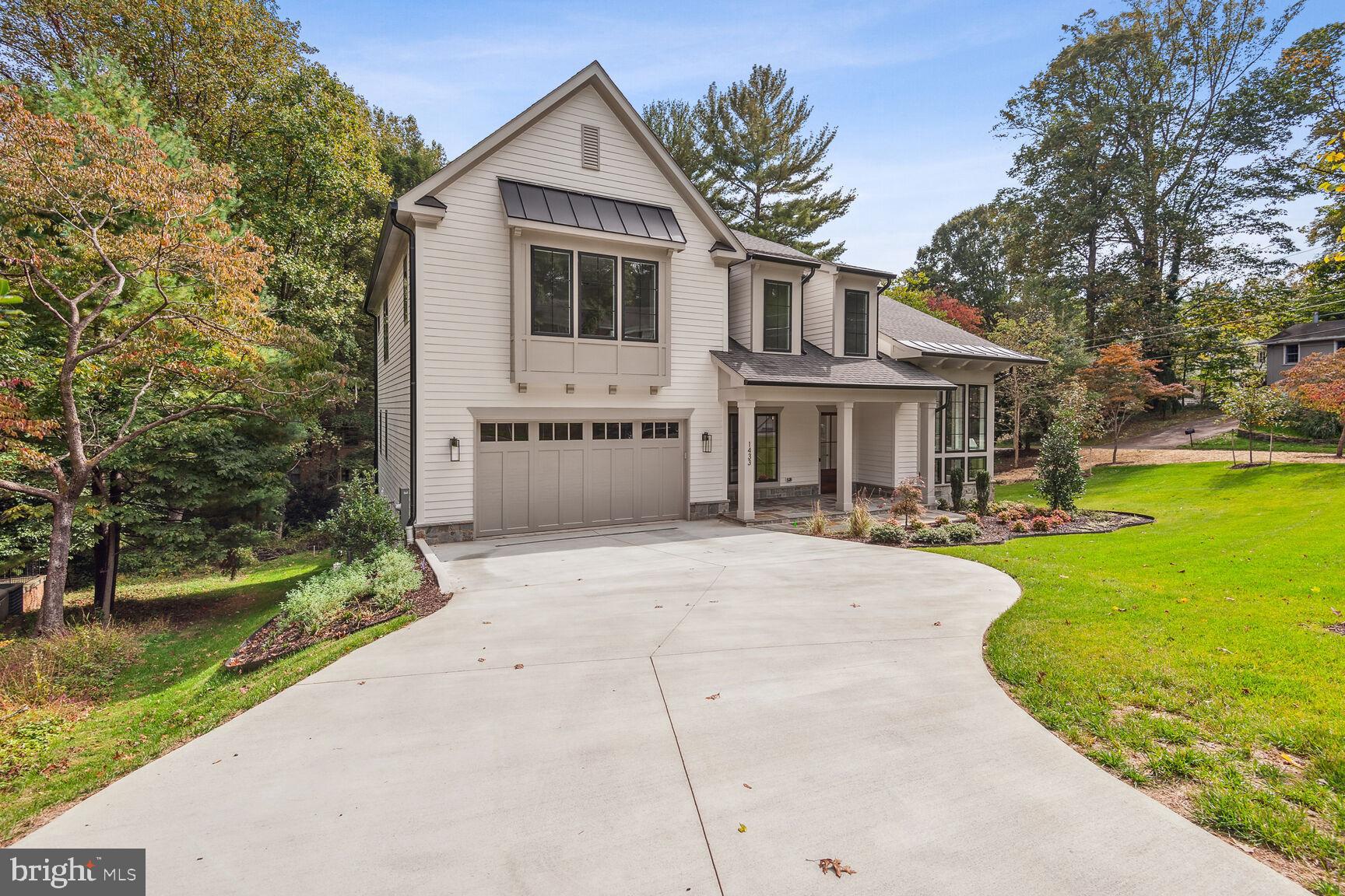 CHESTERBROOK WOODS - Residential