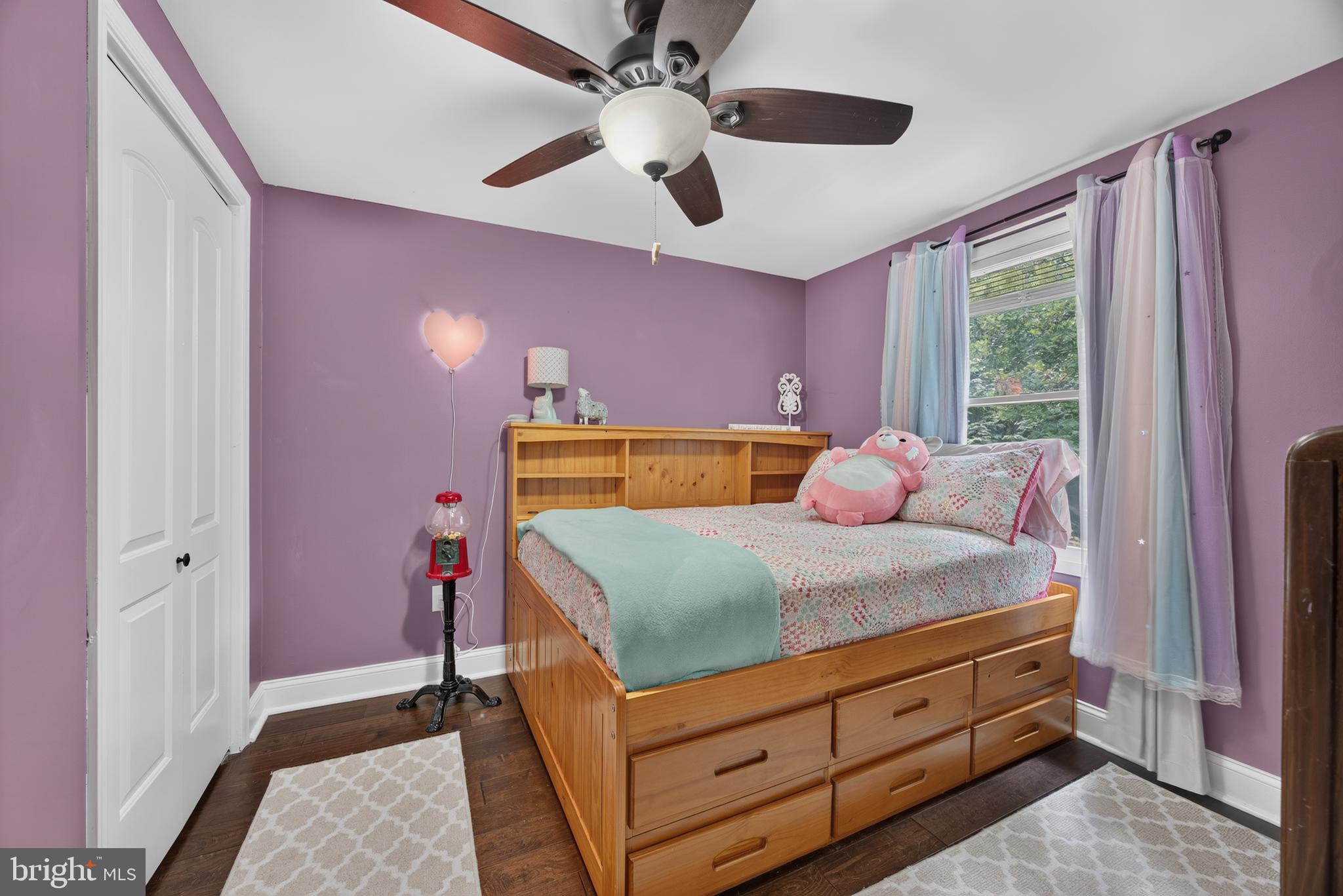 LAKEWINDS - Residential