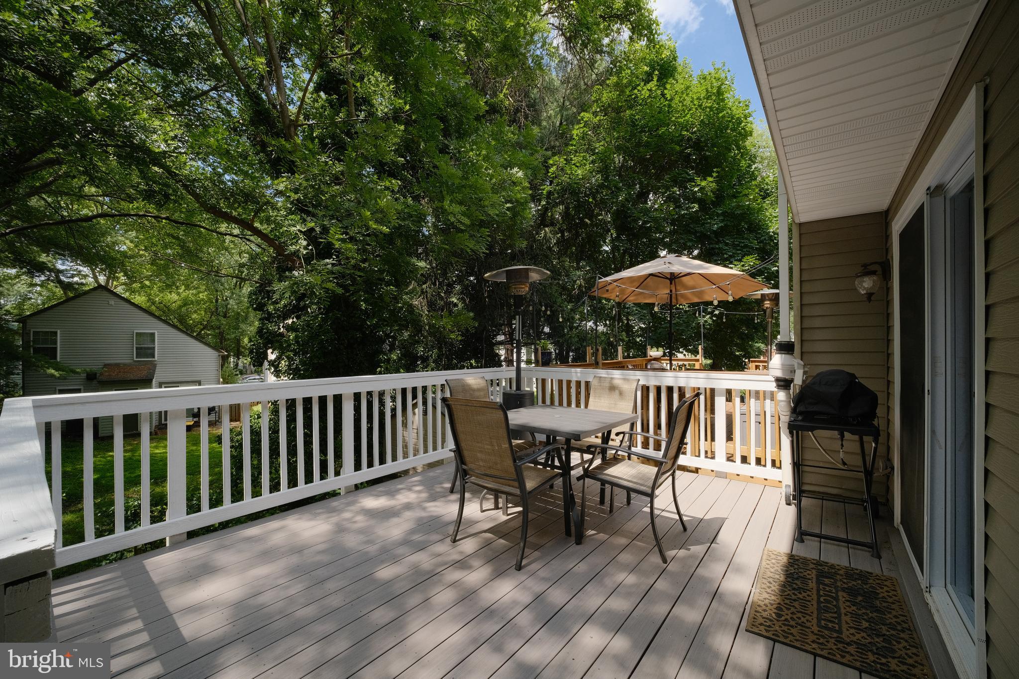 LAKEWINDS - Residential
