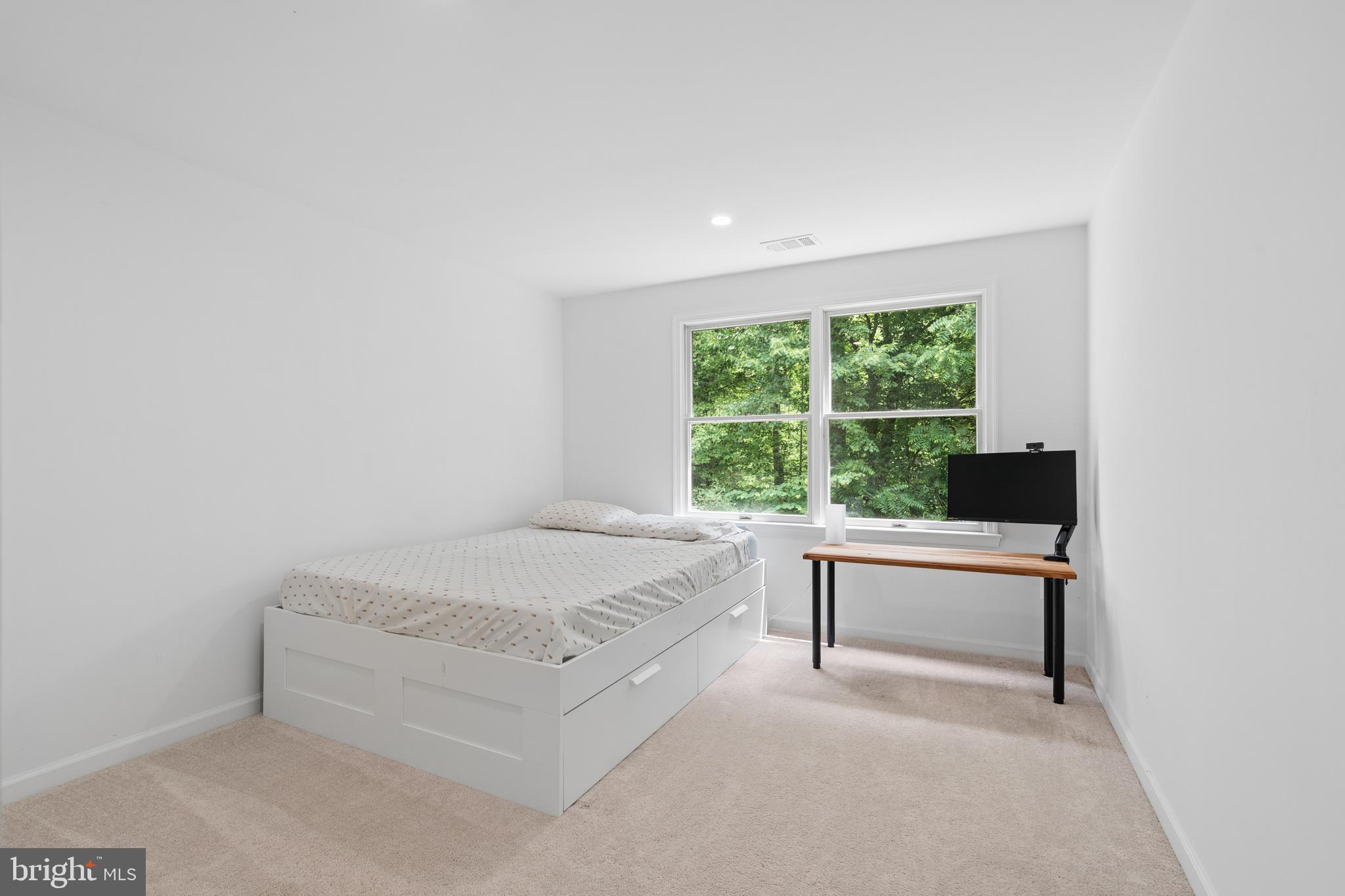SUGARLOAF ESTATES - Residential