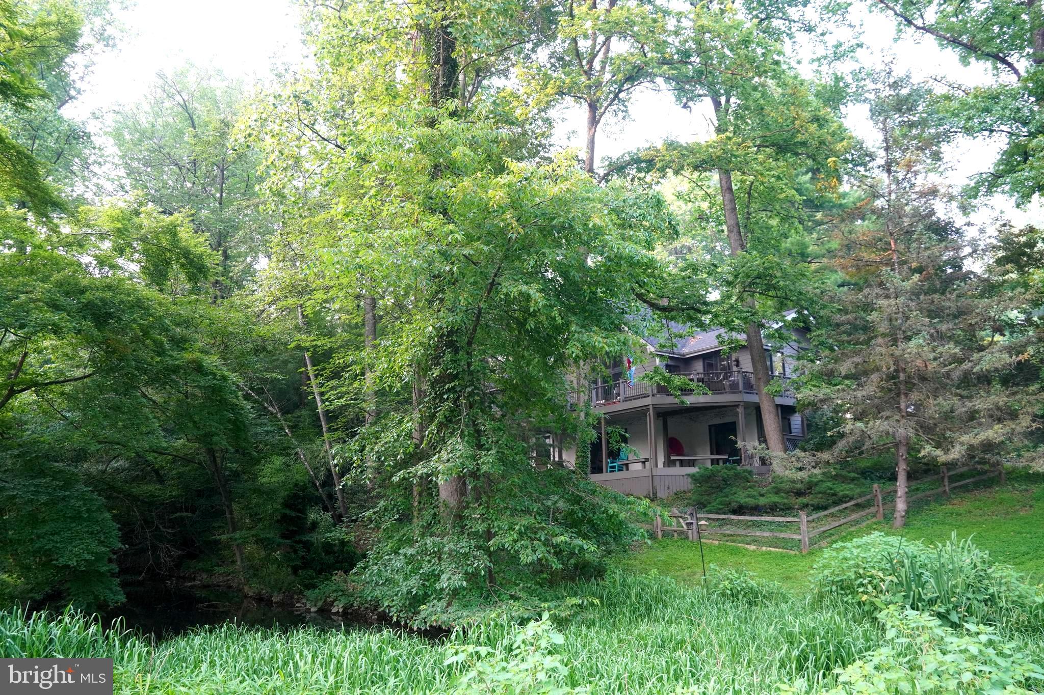 DUNN HILL - Residential