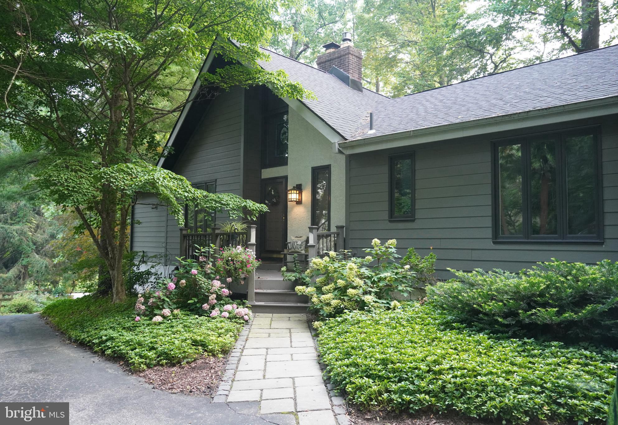 DUNN HILL - Residential