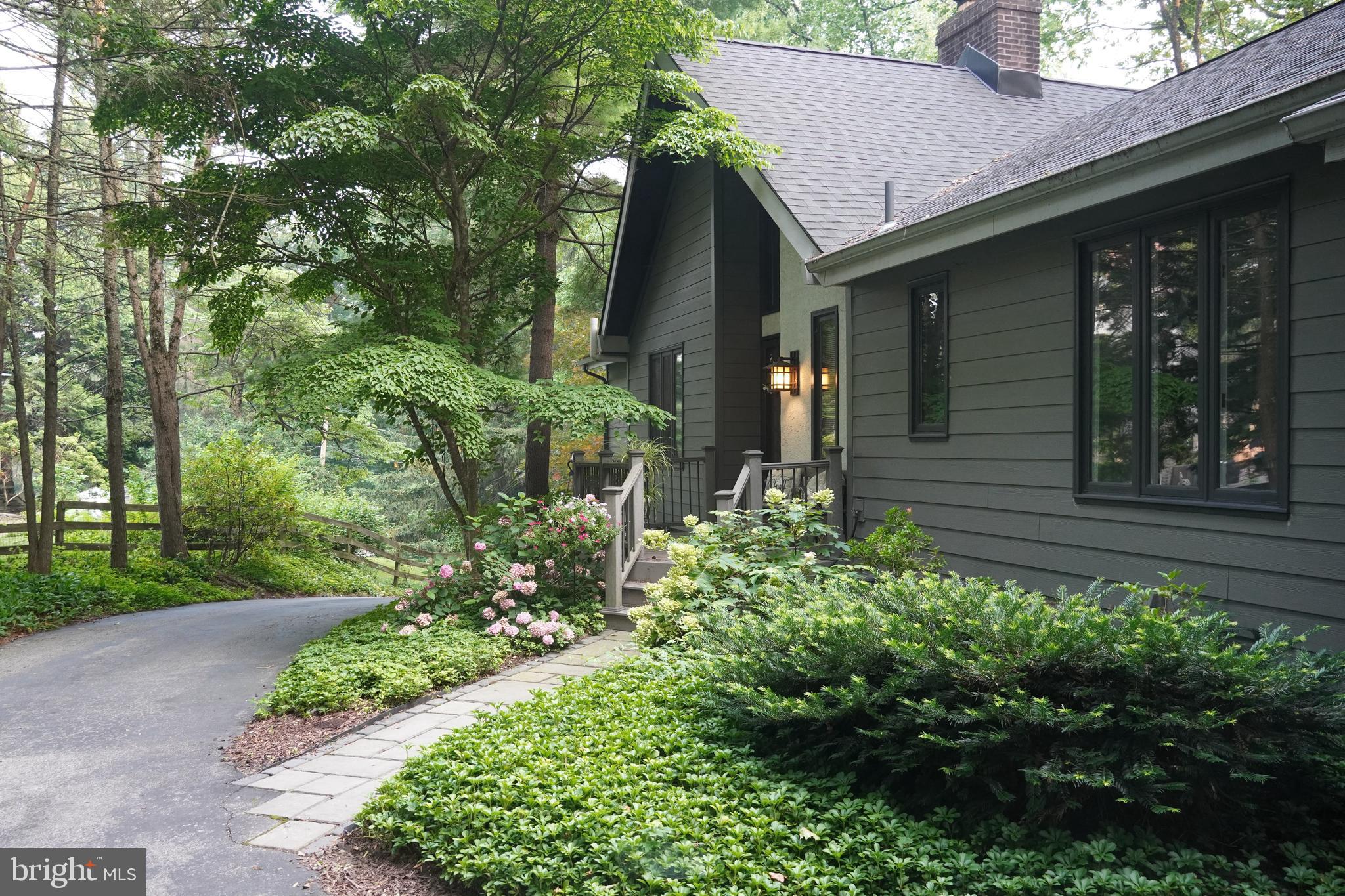 DUNN HILL - Residential