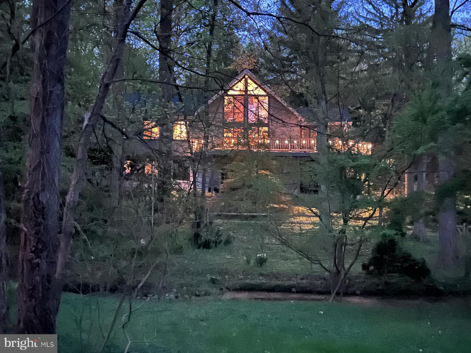 DUNN HILL - Residential