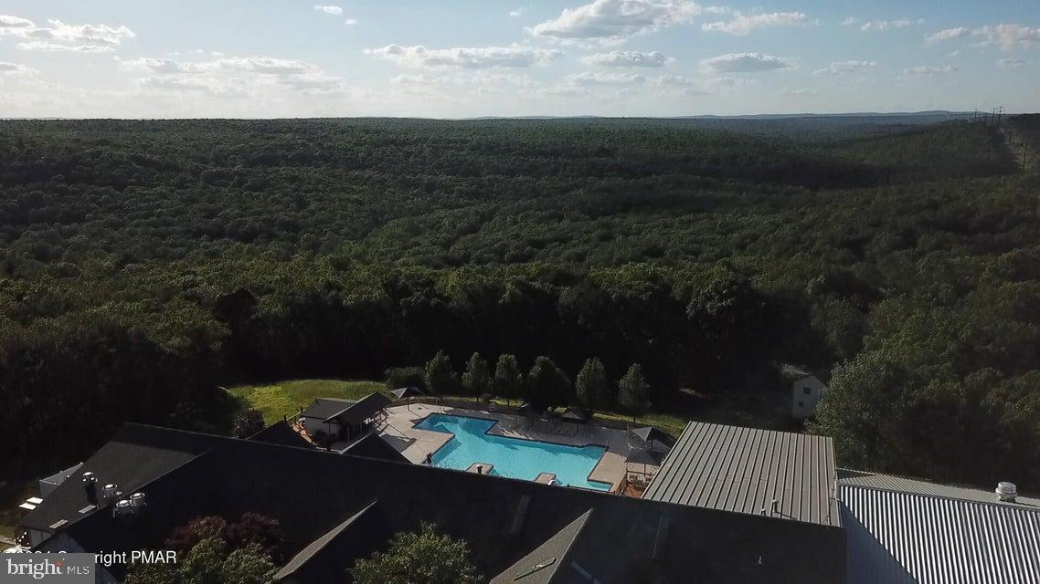 SAW CREEK ESTATES - Residential