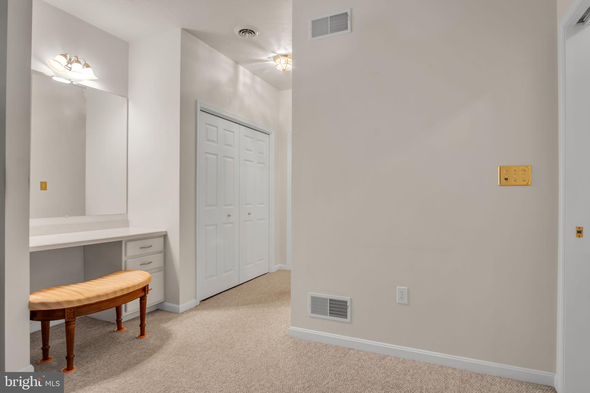 NORTH POINTE CONDOS - Residential