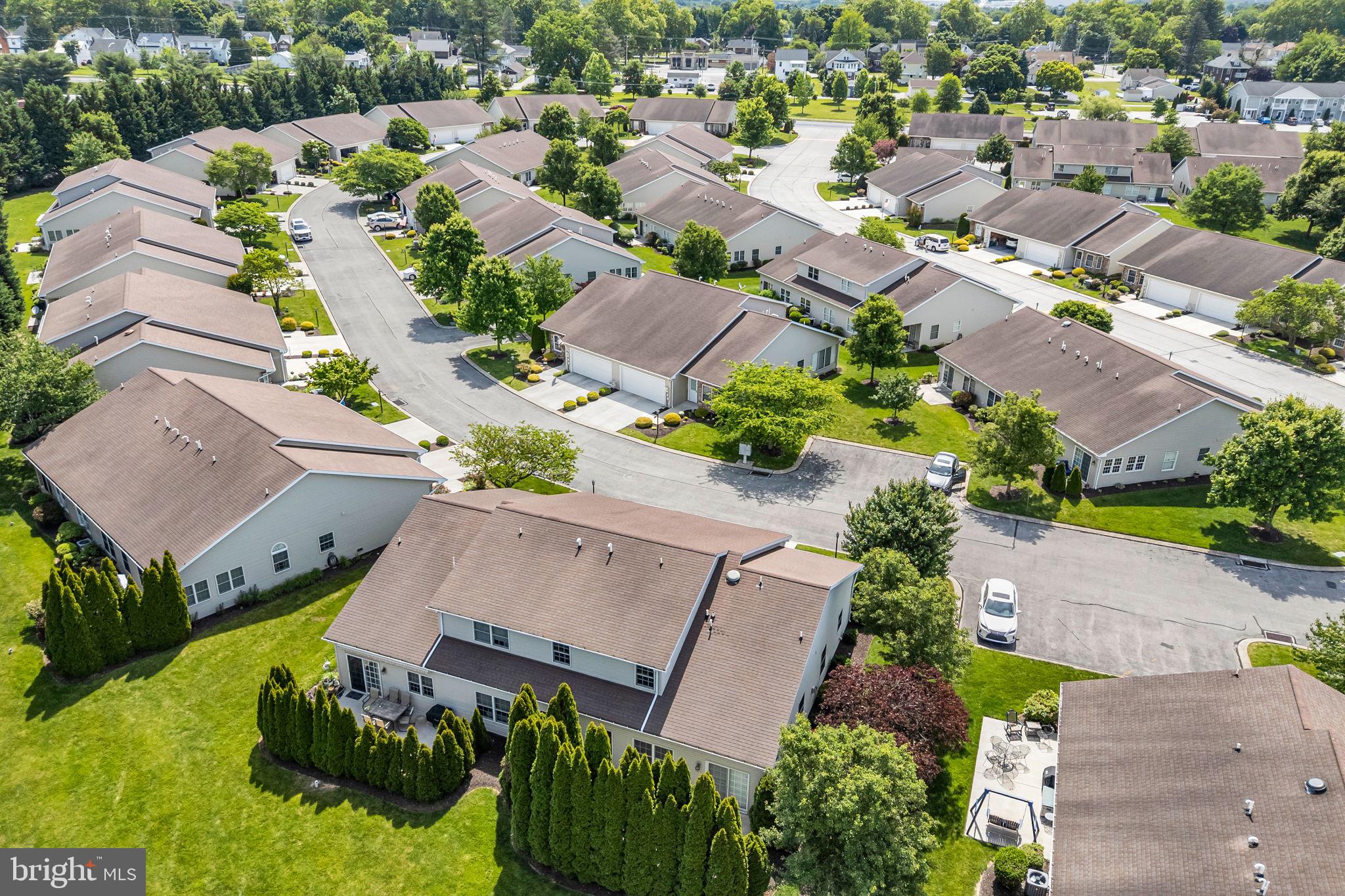 NORTH POINTE CONDOS - Residential
