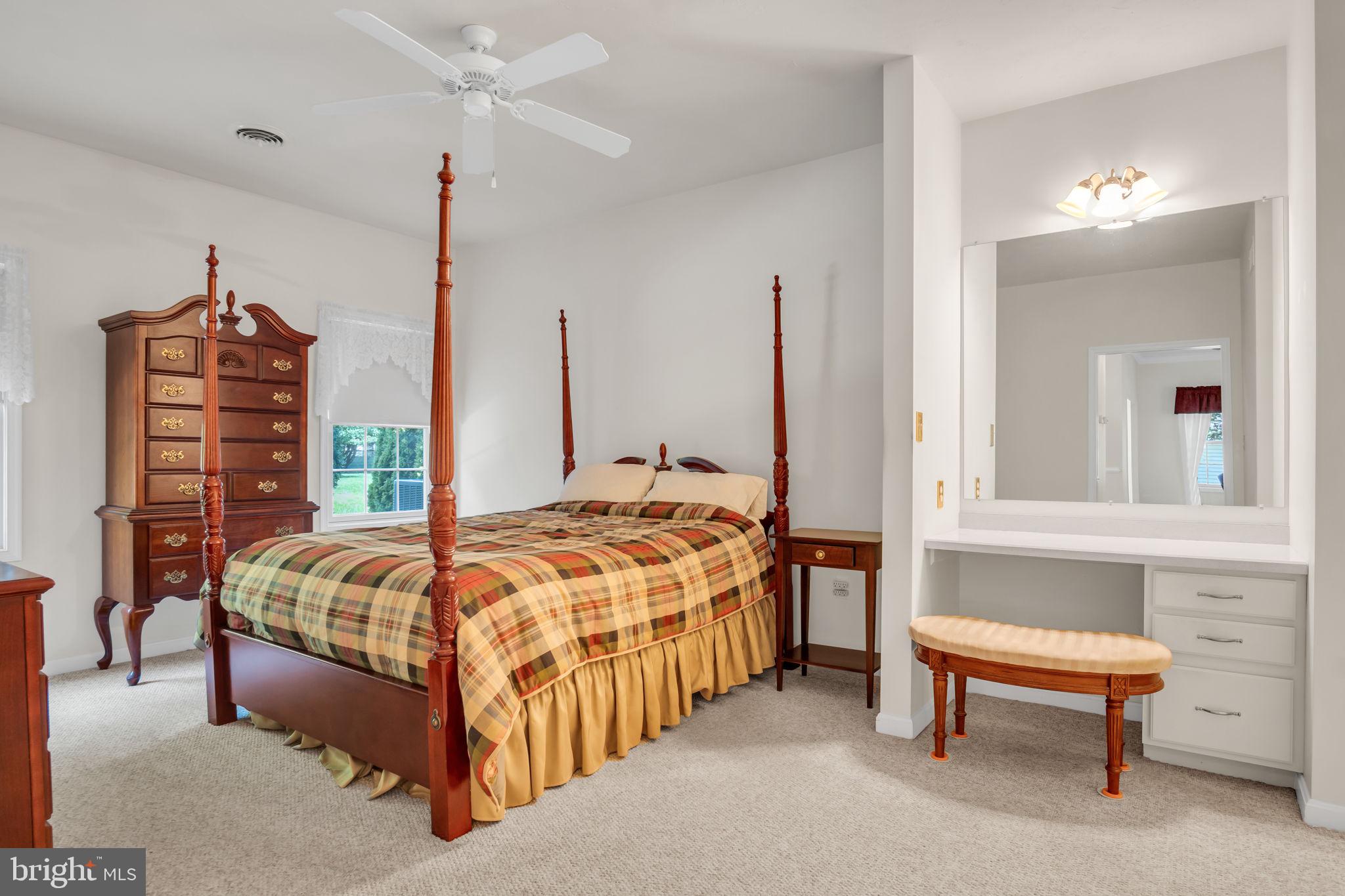 NORTH POINTE CONDOS - Residential