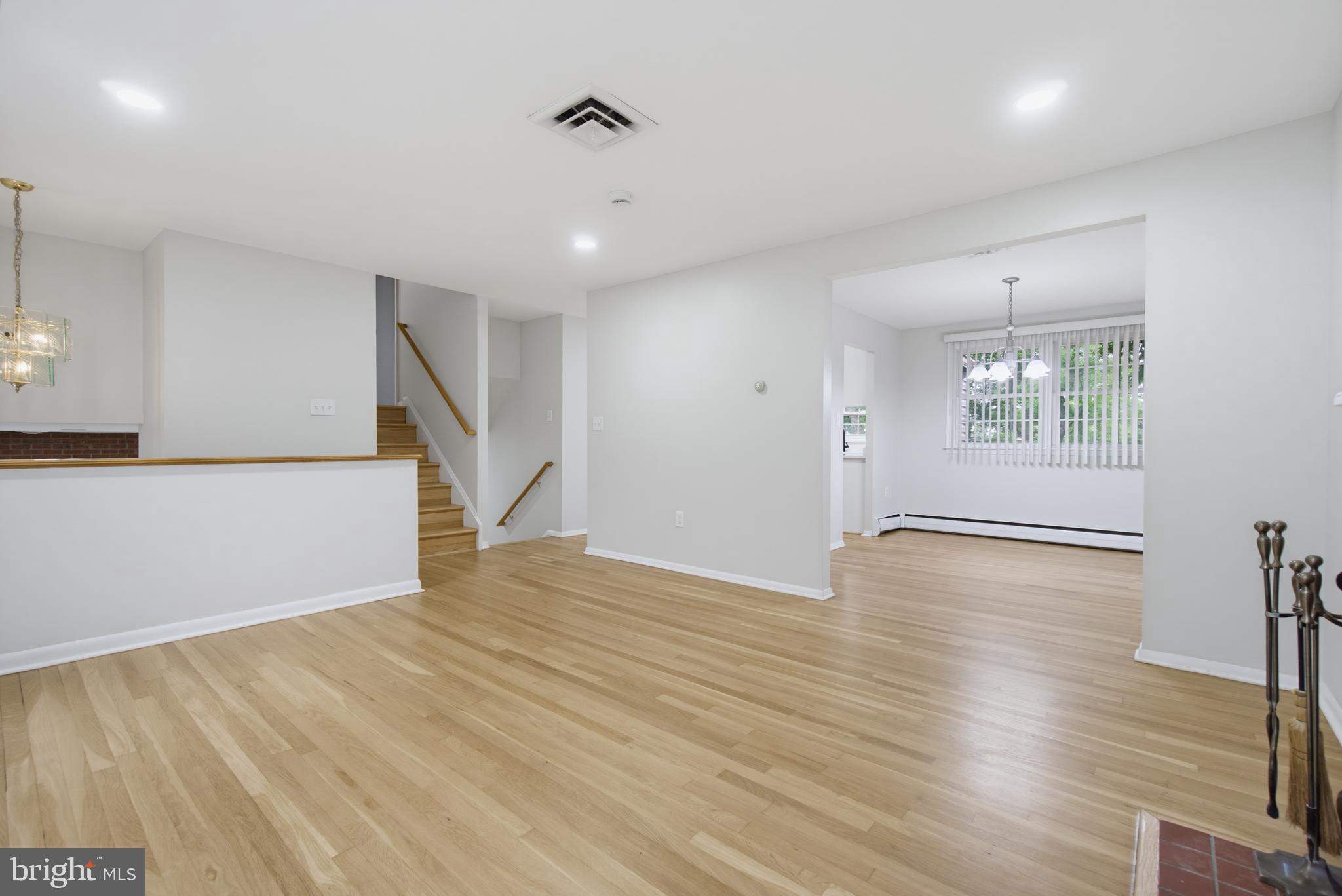 FOUNTAIN HILL - Residential