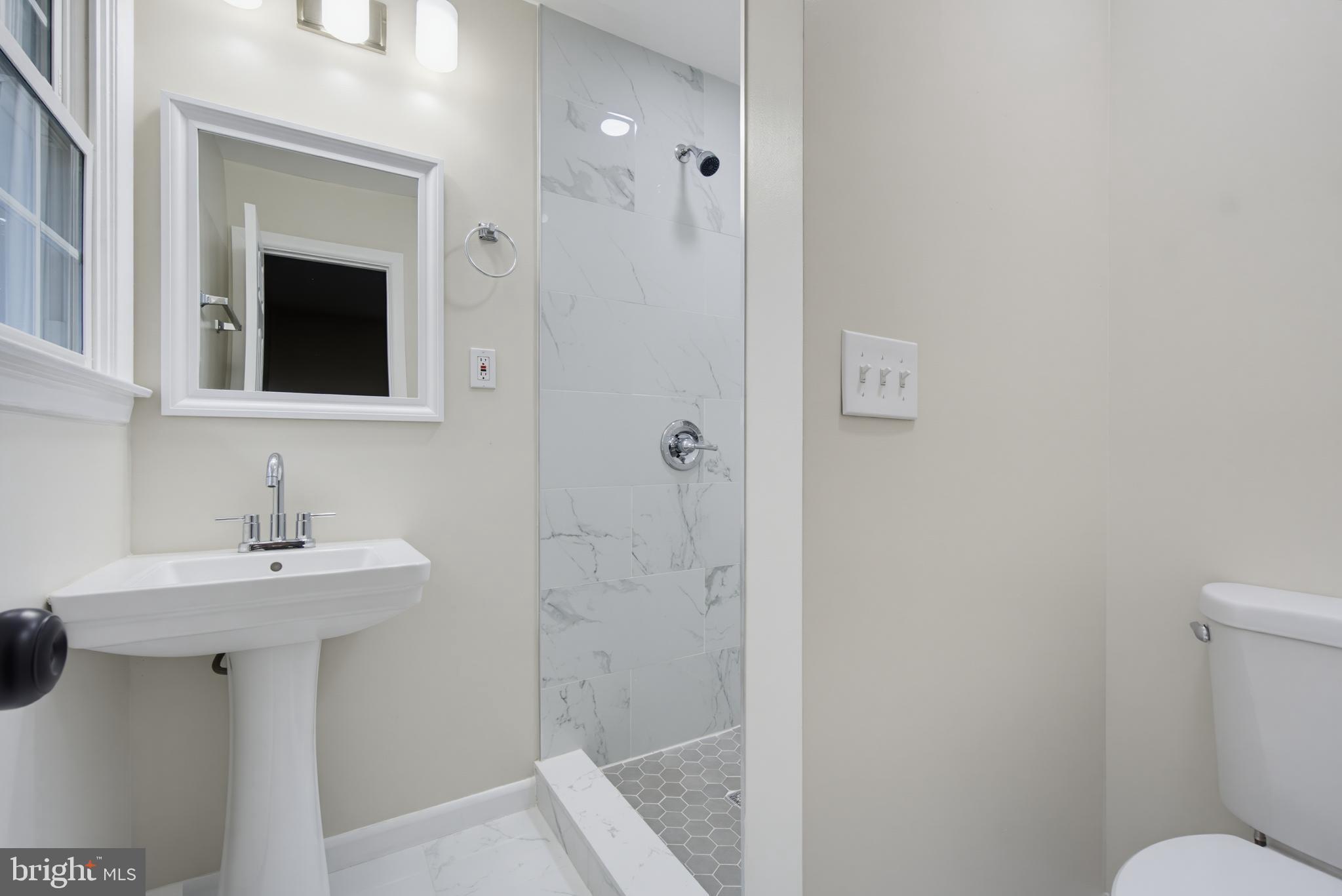 FOUNTAIN HILL - Residential