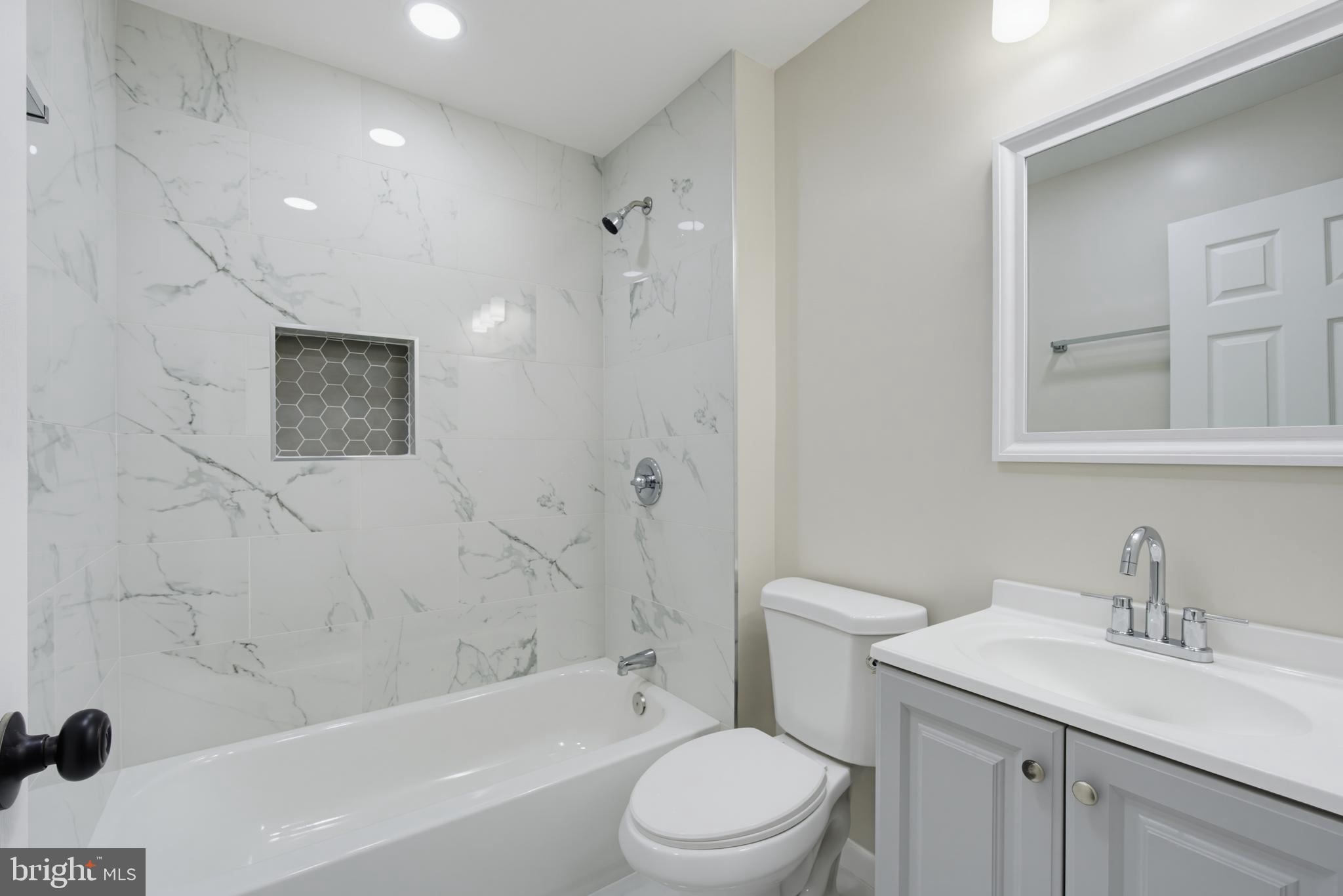 FOUNTAIN HILL - Residential