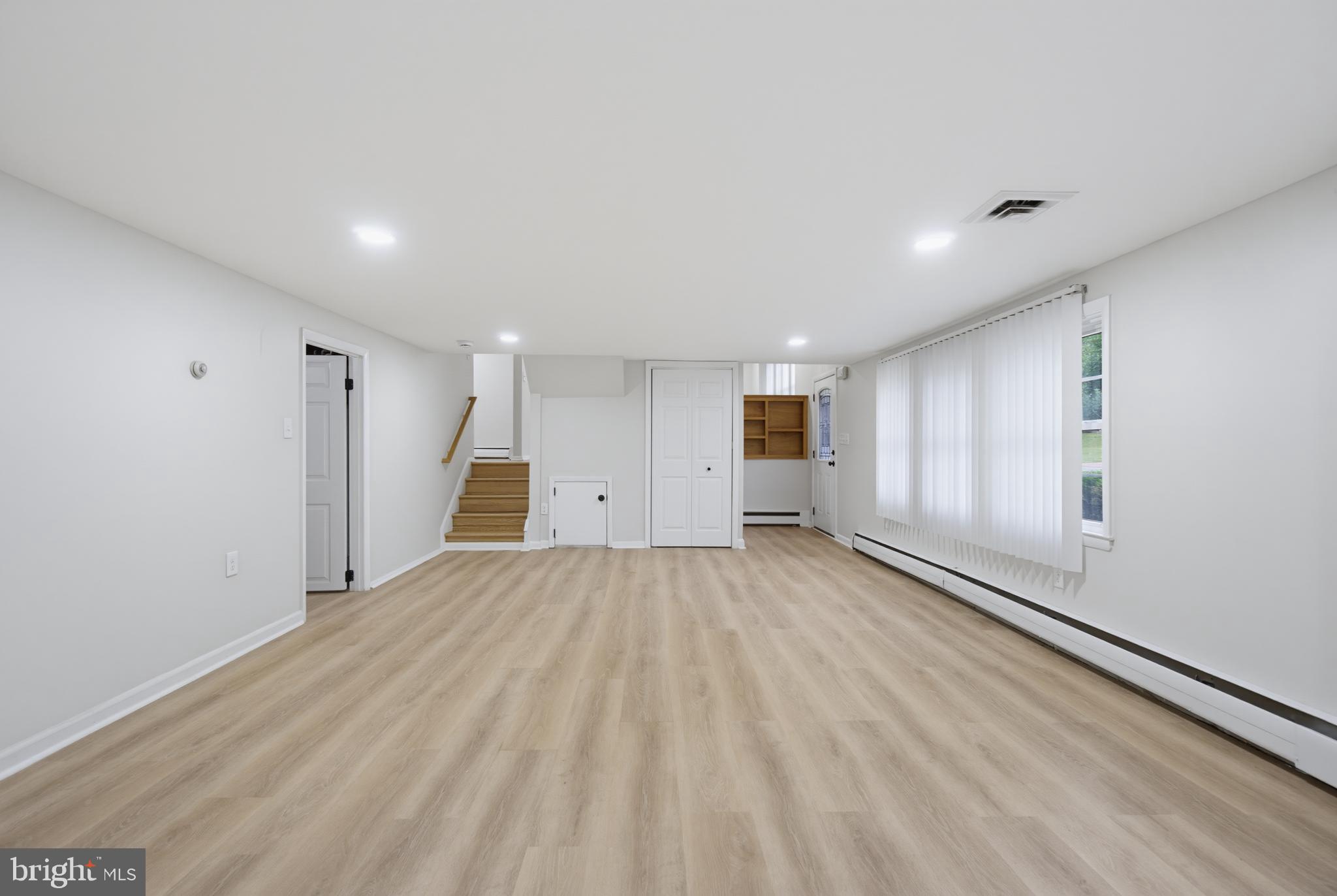 FOUNTAIN HILL - Residential