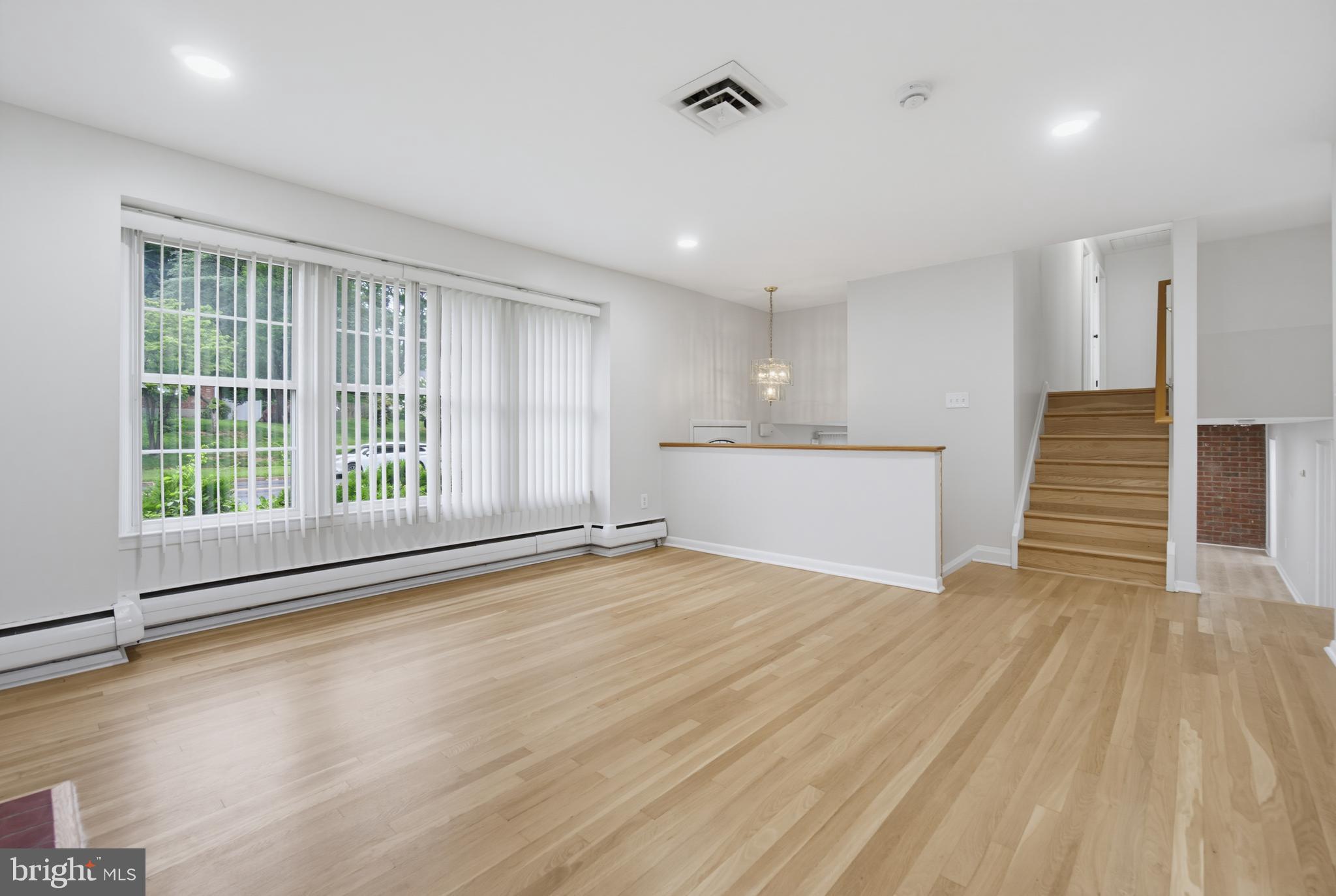 FOUNTAIN HILL - Residential
