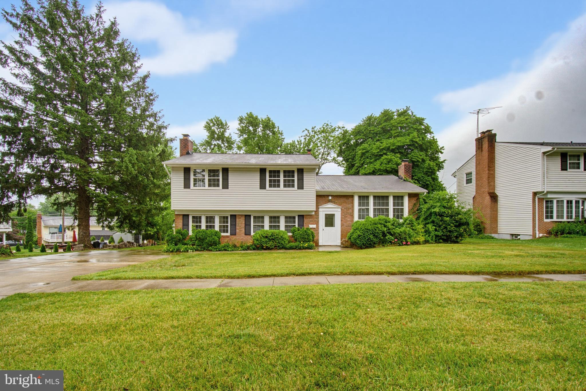 FOUNTAIN HILL - Residential