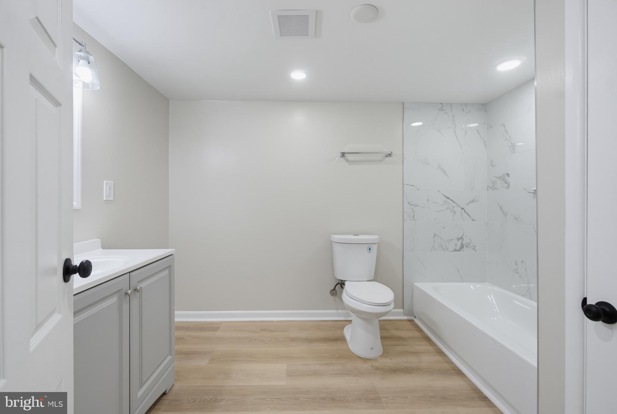 FOUNTAIN HILL - Residential