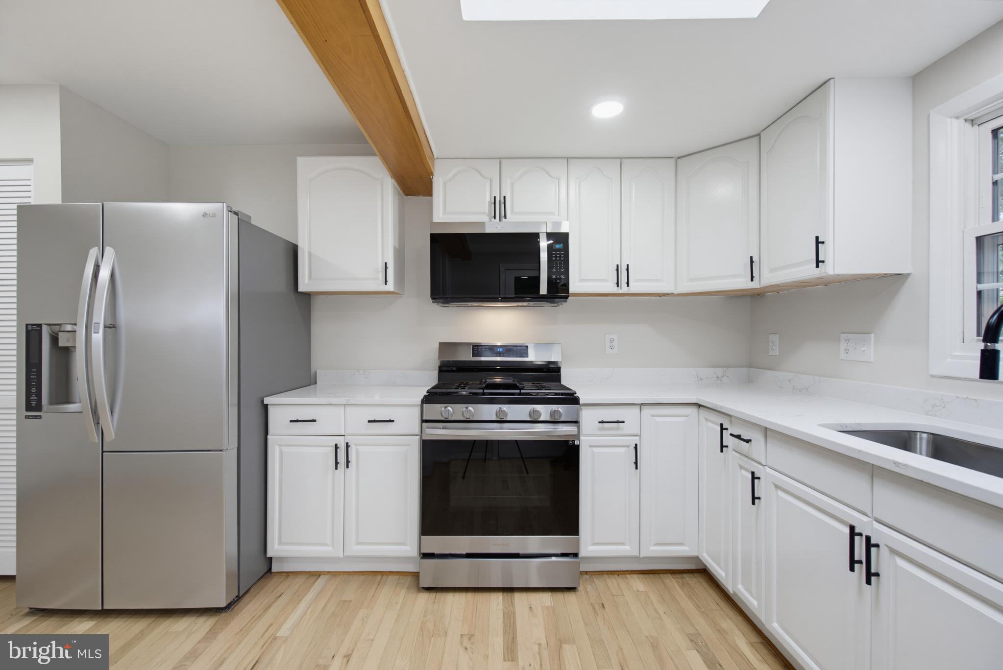 FOUNTAIN HILL - Residential