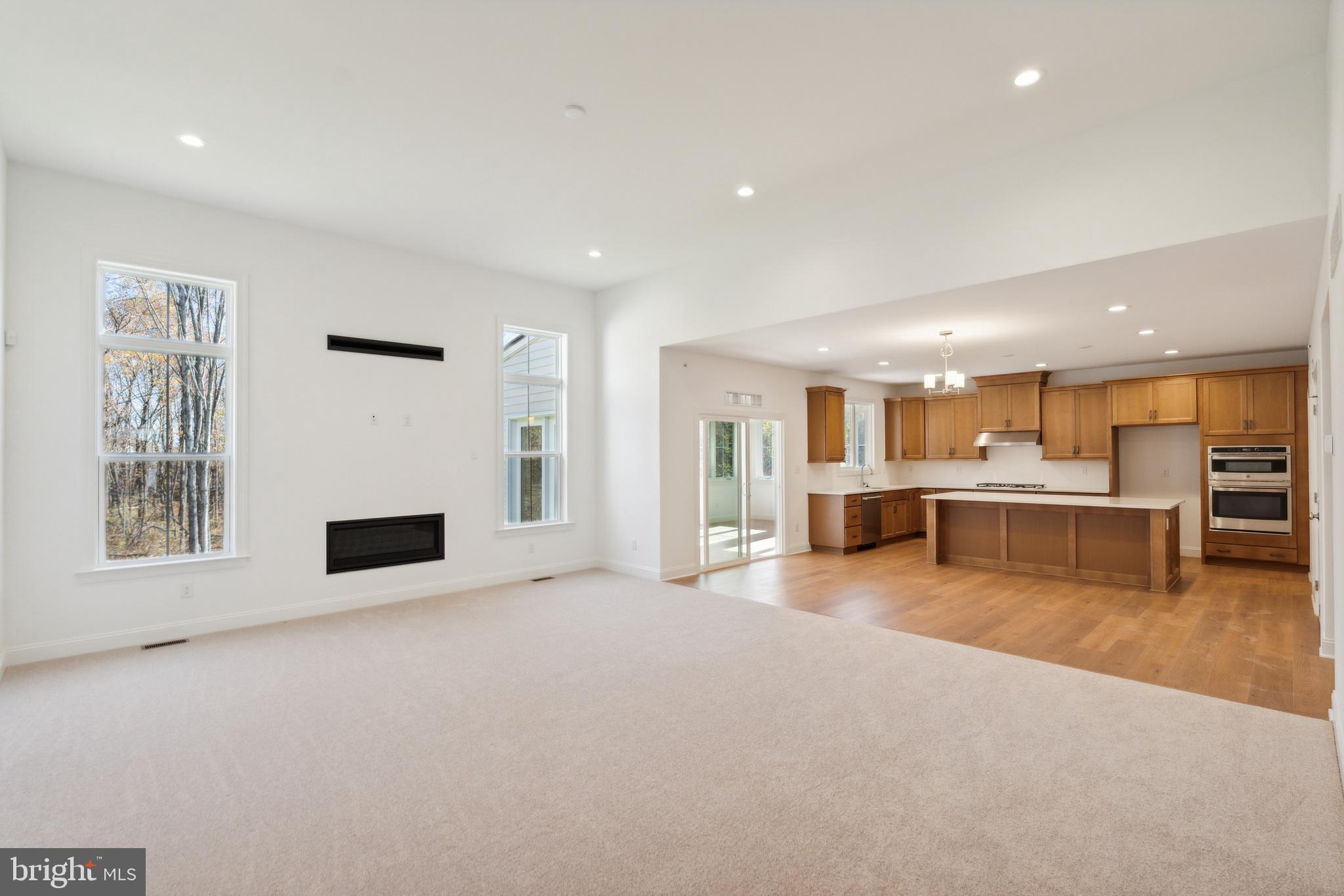 STRAWBERRY HILLS - Residential