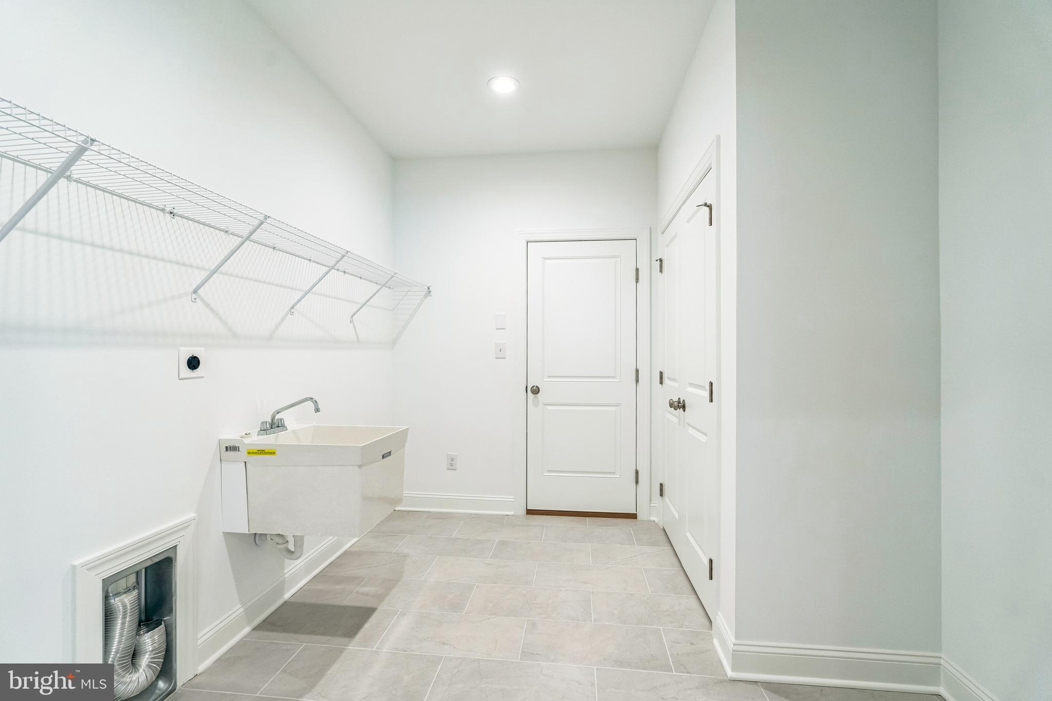 STRAWBERRY HILLS - Residential