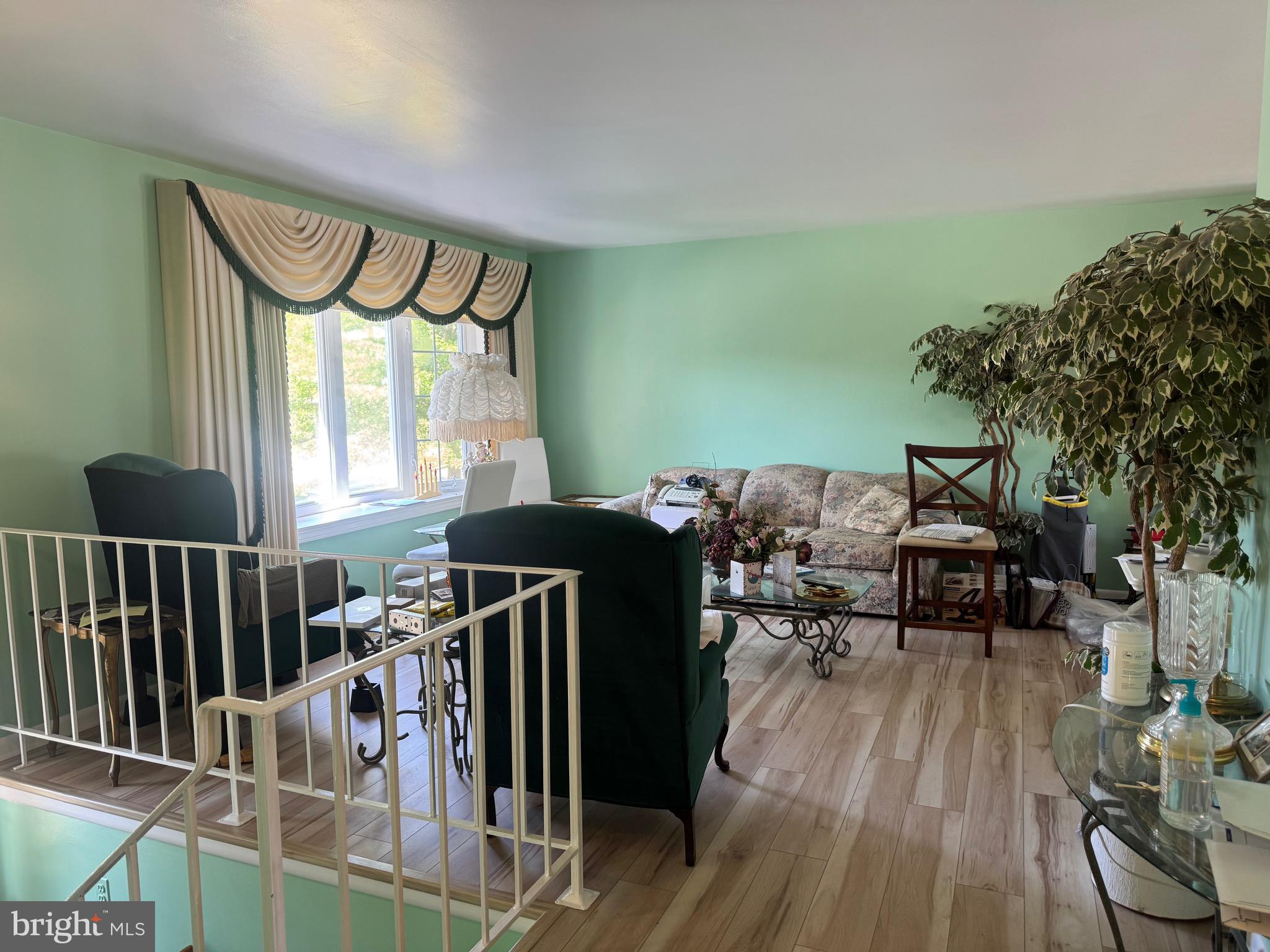 MARLBORO MEADOWS - Residential