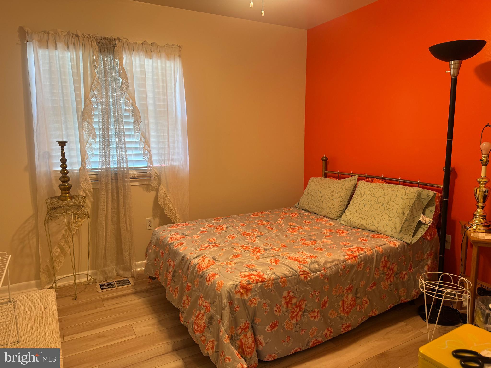 MARLBORO MEADOWS - Residential