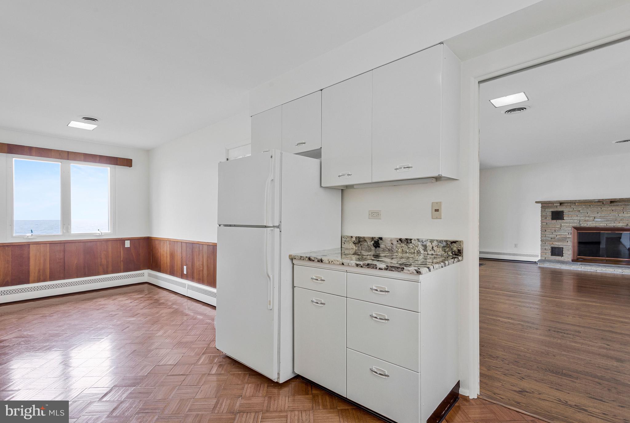 HILLSMERE ESTATES - Residential