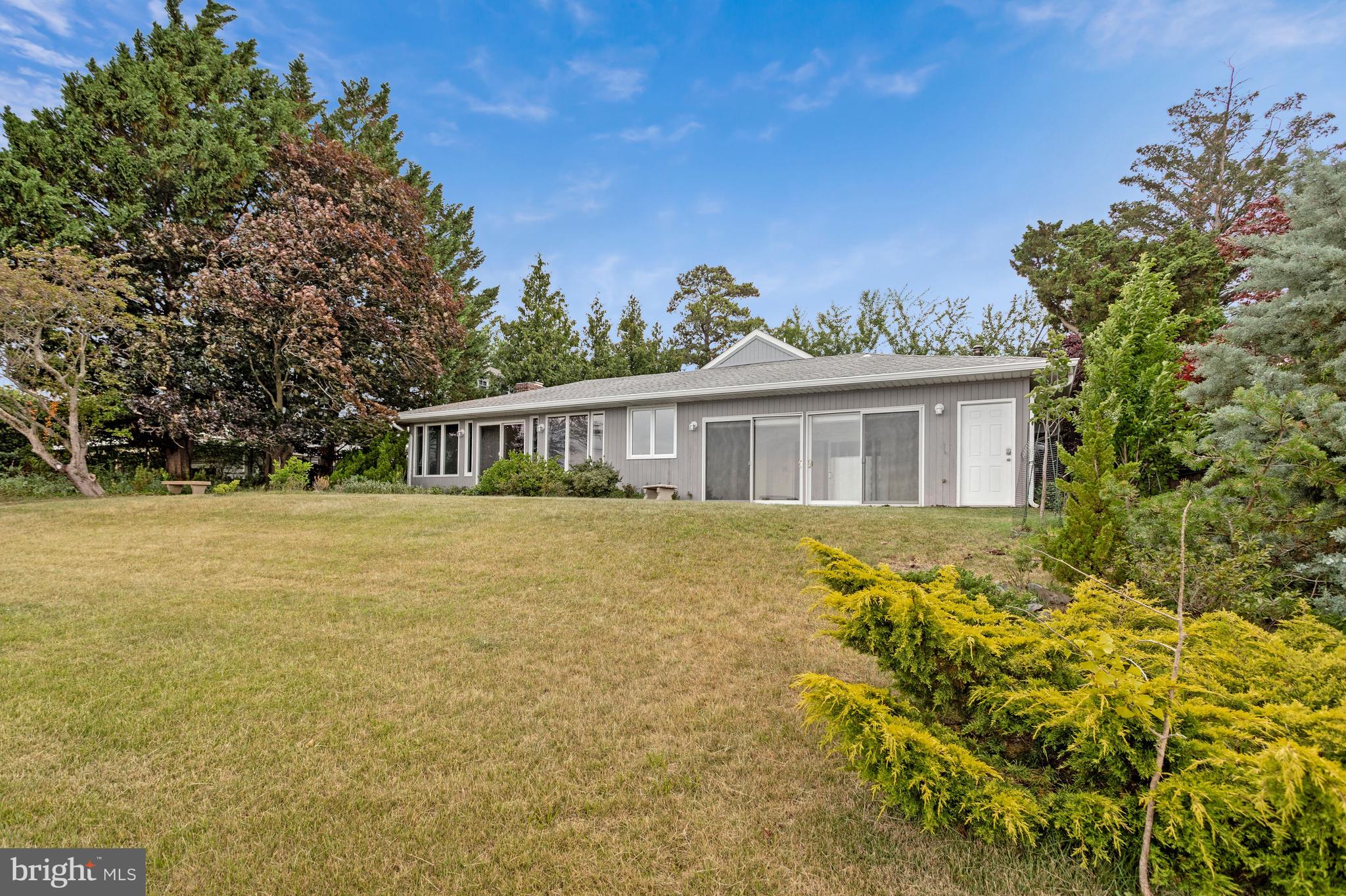 HILLSMERE ESTATES - Residential