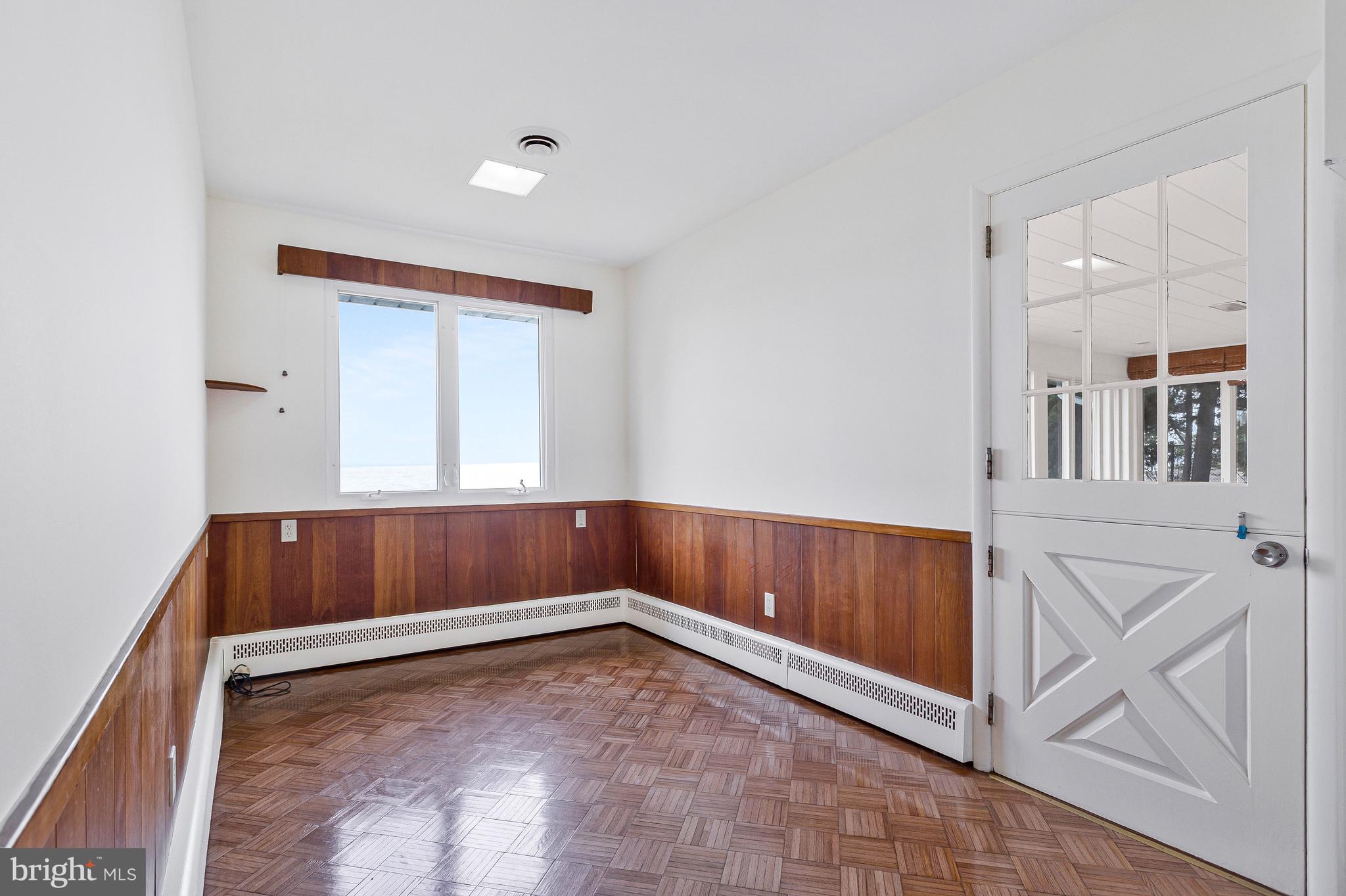 HILLSMERE ESTATES - Residential
