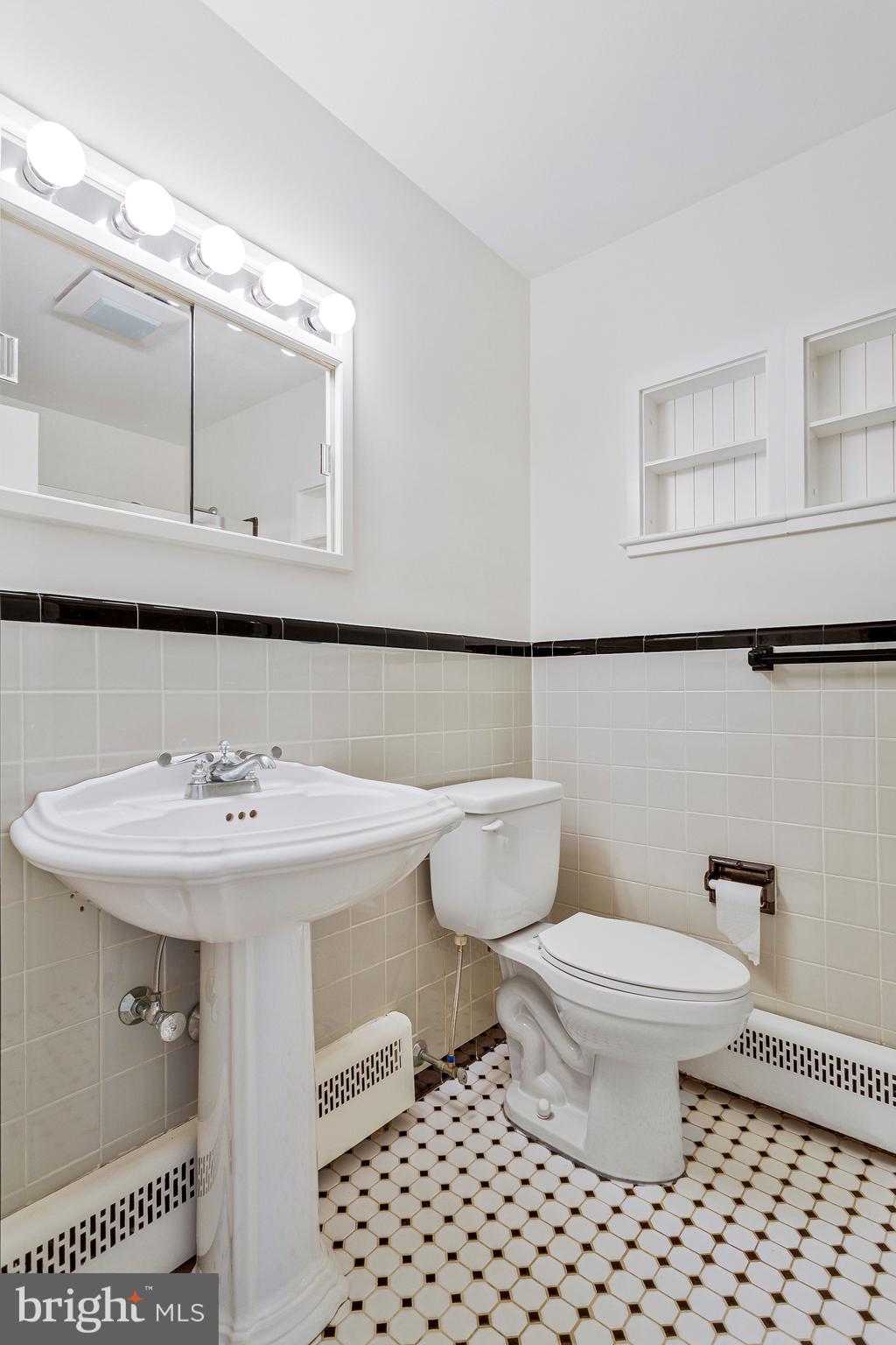 HILLSMERE ESTATES - Residential