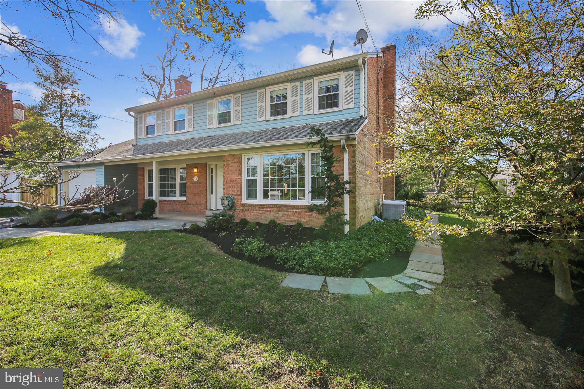 FALLS ORCHARD - Residential