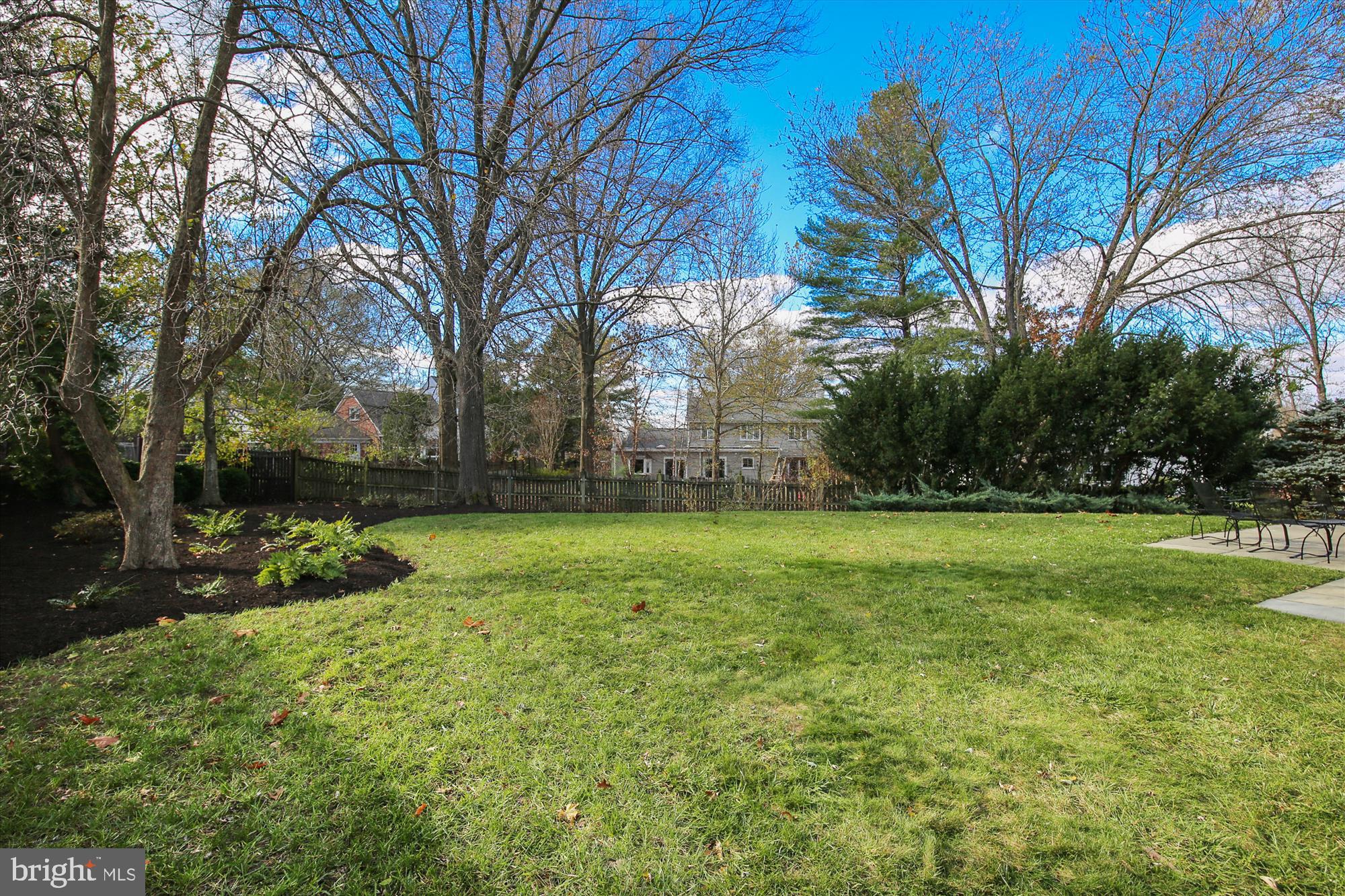 FALLS ORCHARD - Residential