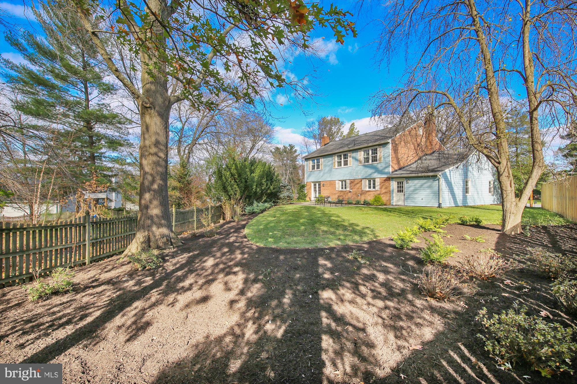 FALLS ORCHARD - Residential