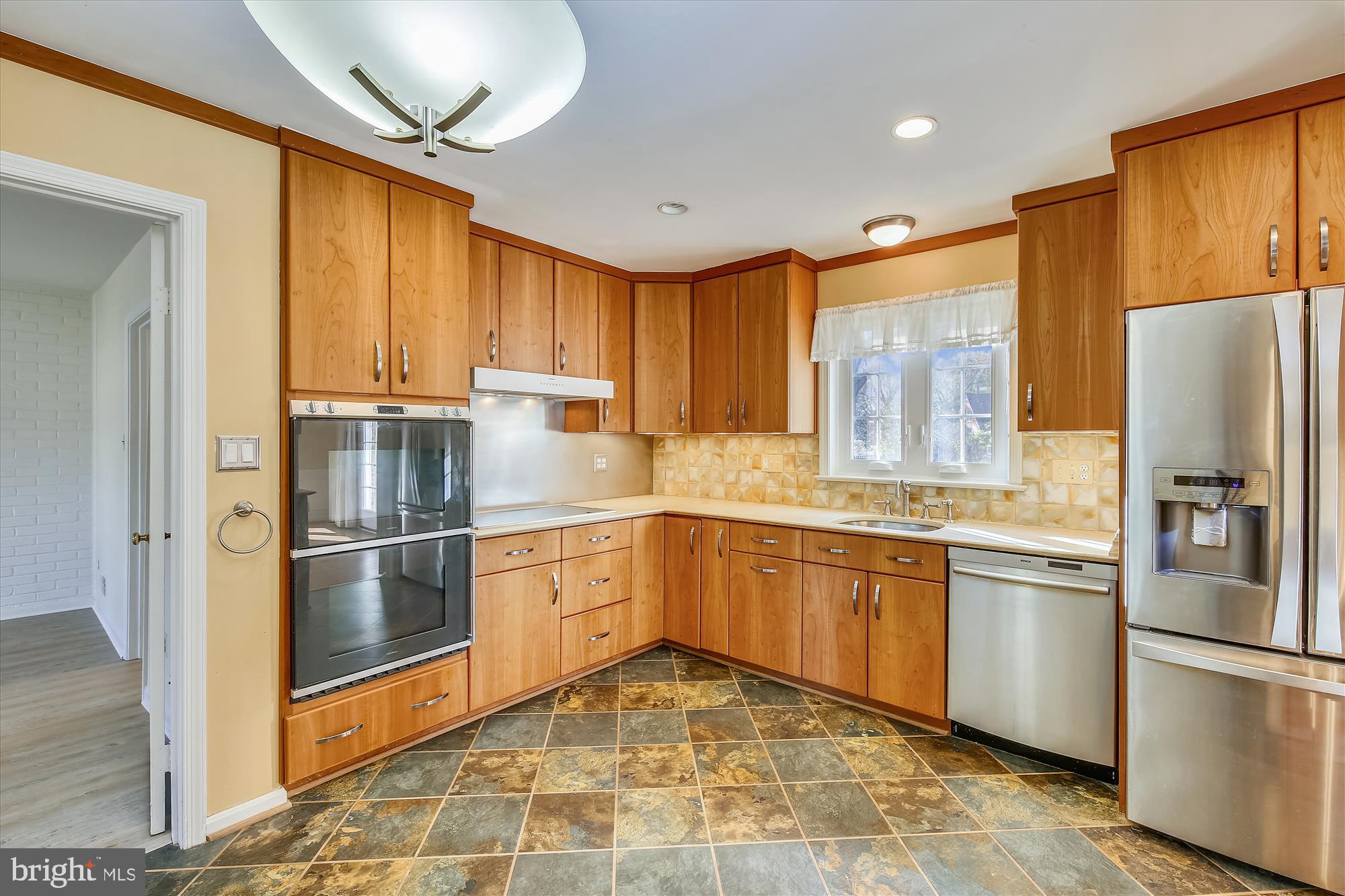 FALLS ORCHARD - Residential