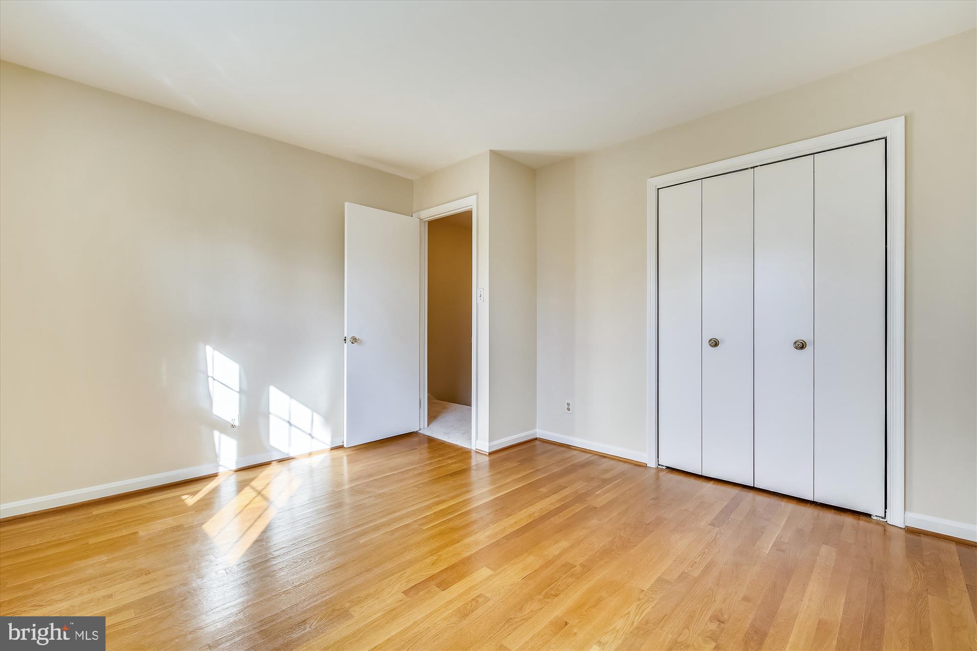 FALLS ORCHARD - Residential