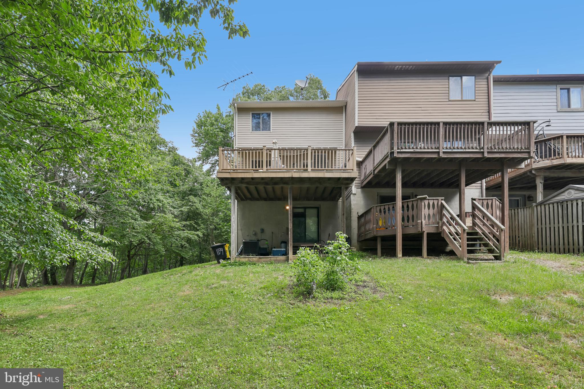 ULMSTEAD GARDENS - Residential