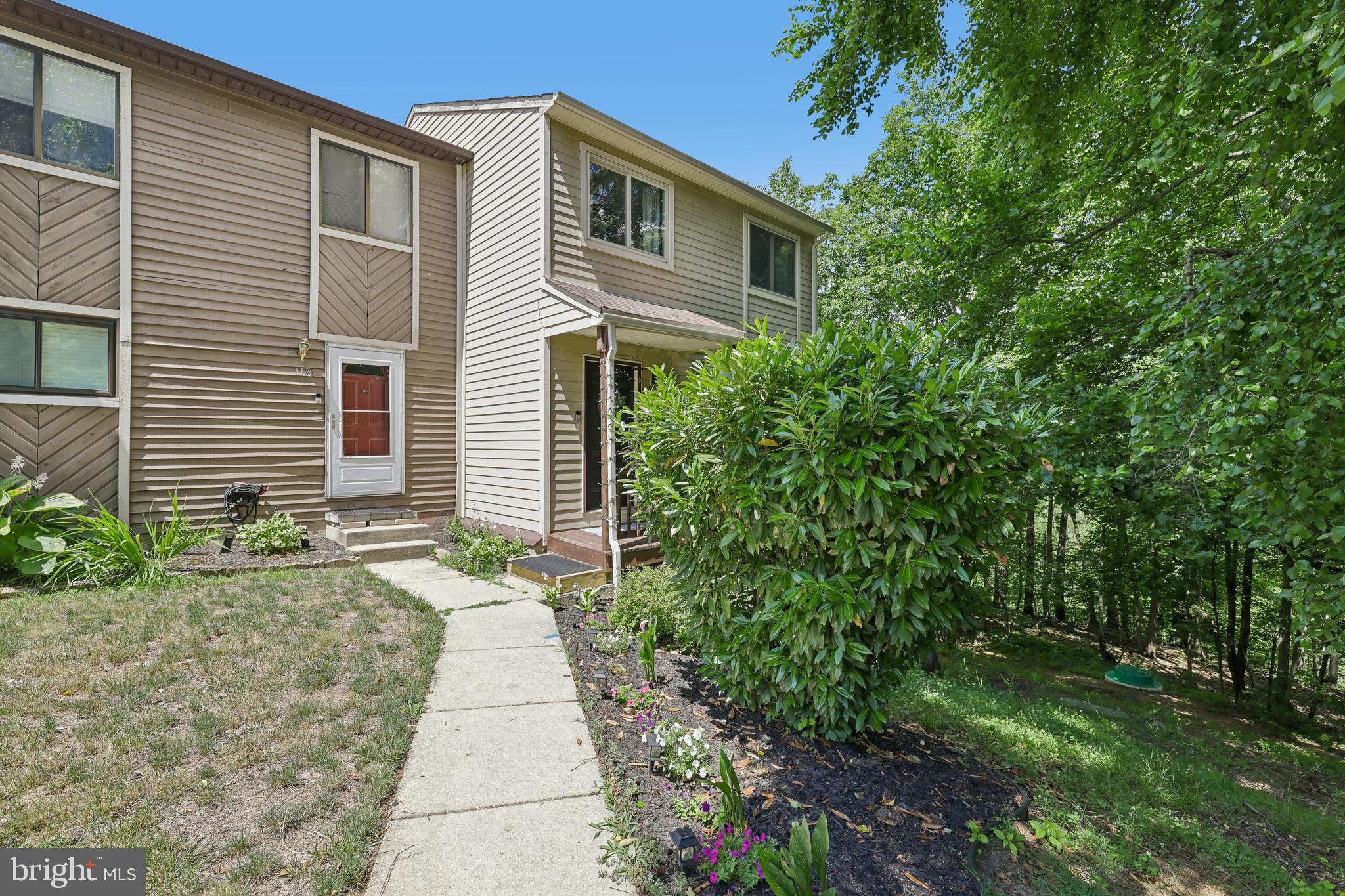 ULMSTEAD GARDENS - Residential