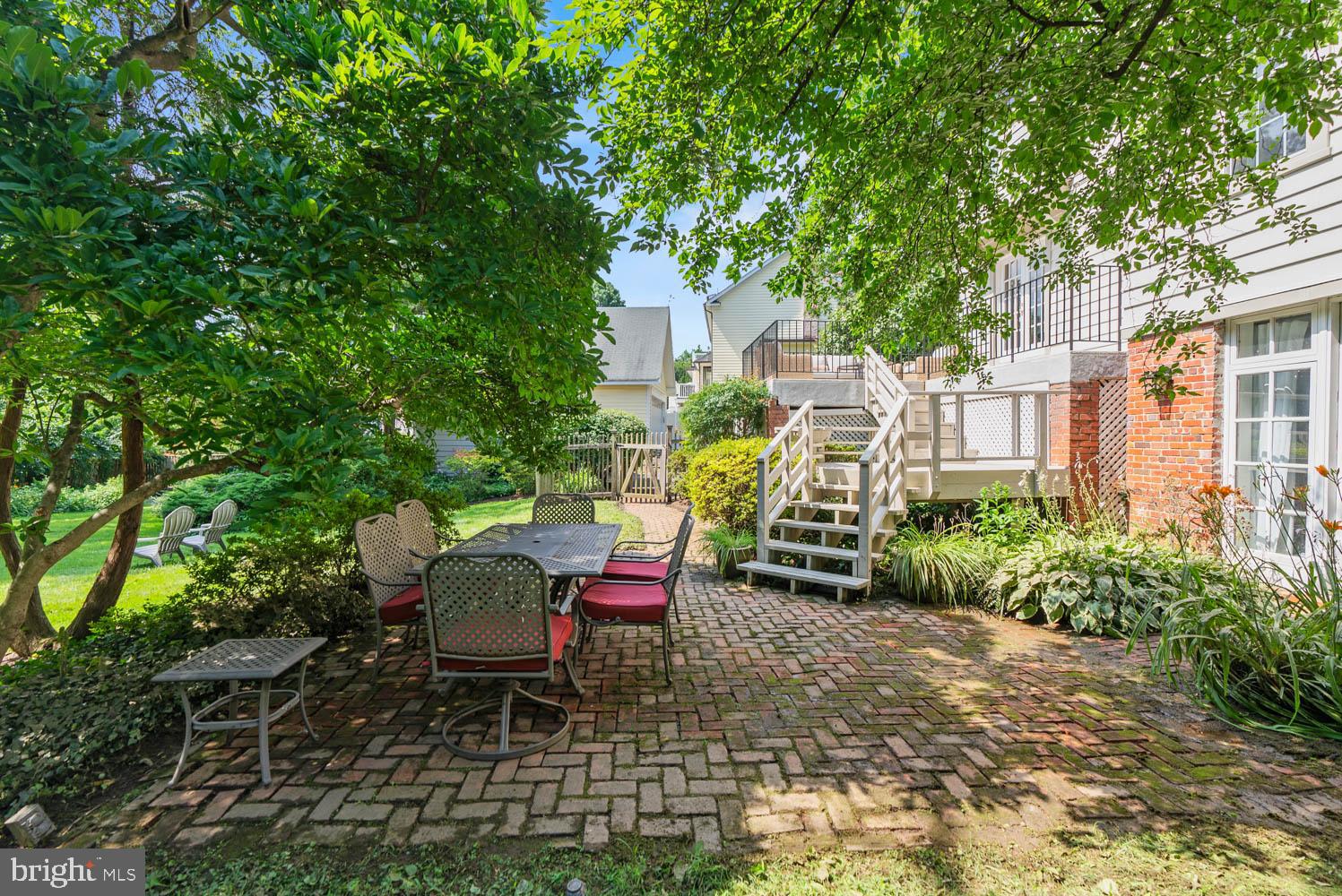 CHEVY CHASE - Residential