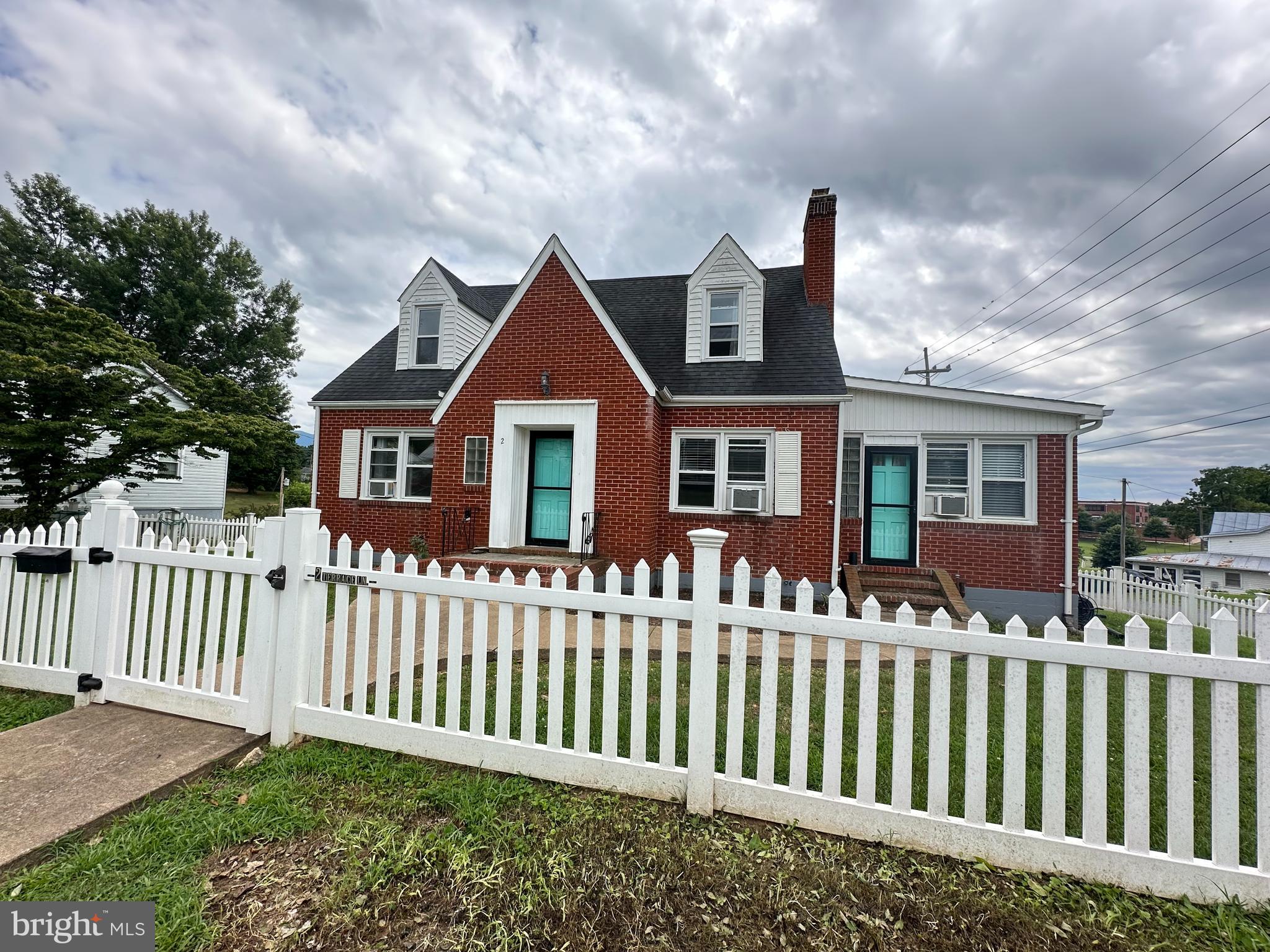BACK ON THE MARKET! 
Welcome to this beautiful Brick Cape Cod that combines classic charm with modern convenience. Located in convenient neighborhood.  This home offers 2079 square feet of living space with 3 Bedrooms, 1 1/2 Baths, Formal Living Room with fireplace, Formal Dining Room, Kitchen, Sun Room, Laundry Room PLUS Full unfinished basement with plenty of potential for extra living space or storage .  Original wood floors throughout, adding warmth and character. Fenced front yard ideal for outdoor activities or pets.  Large rear yard, perfect for family gatherings, gardening, or enjoying the outdoors.  Just minutes from local schools, shopping, and dining, this home is in an ideal location for easy access to everything you need. Whether you're a first-time homebuyer or looking to settle into a cozy and classic neighborhood, this Cape Cod offers the perfect balance of comfort and convenience.  Don’t miss out on this gem—schedule a showing today!