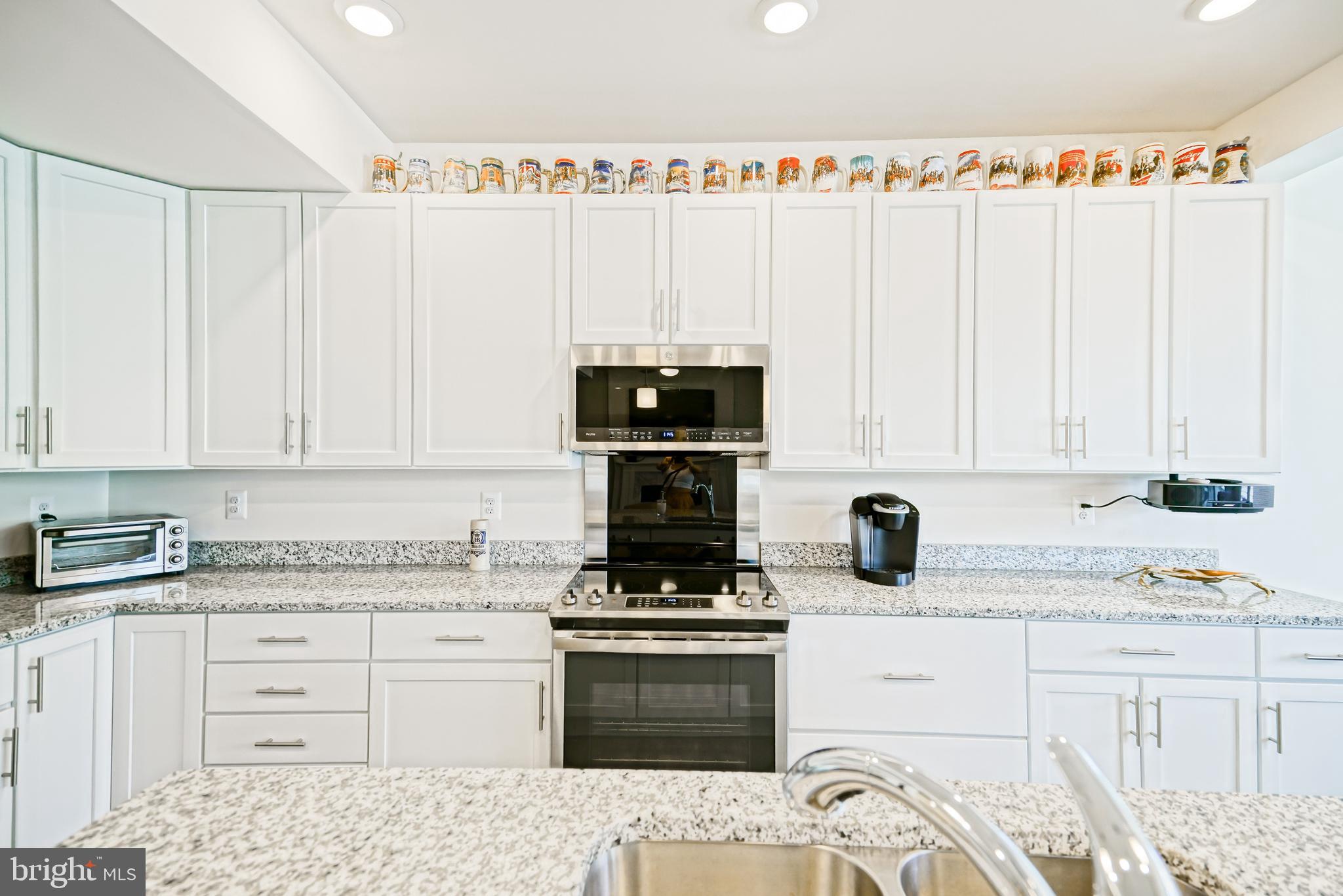 OYSTER HOUSE VILLAGE - Residential