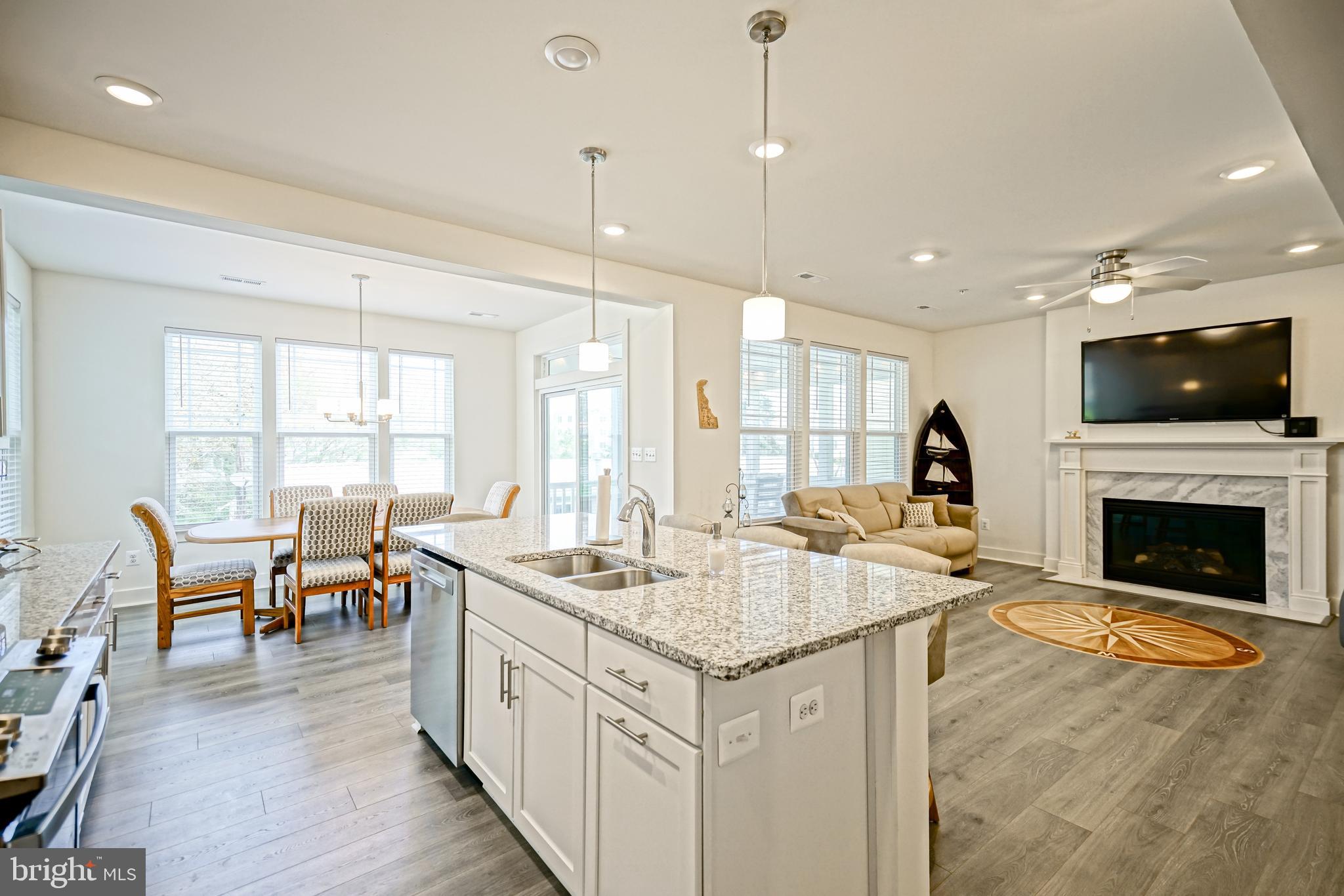 OYSTER HOUSE VILLAGE - Residential
