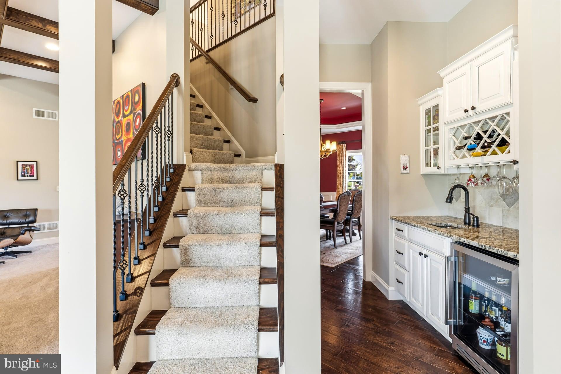 RIDGEWOOD - Residential