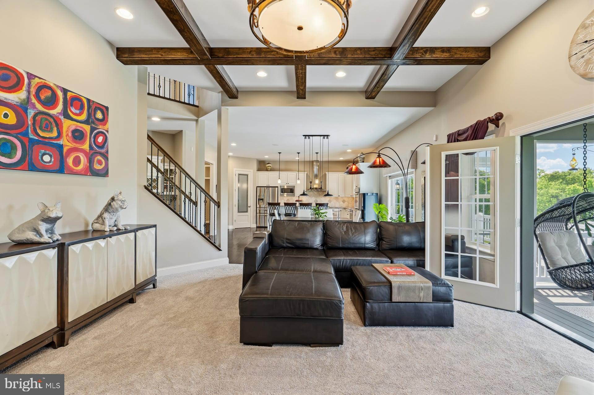 RIDGEWOOD - Residential