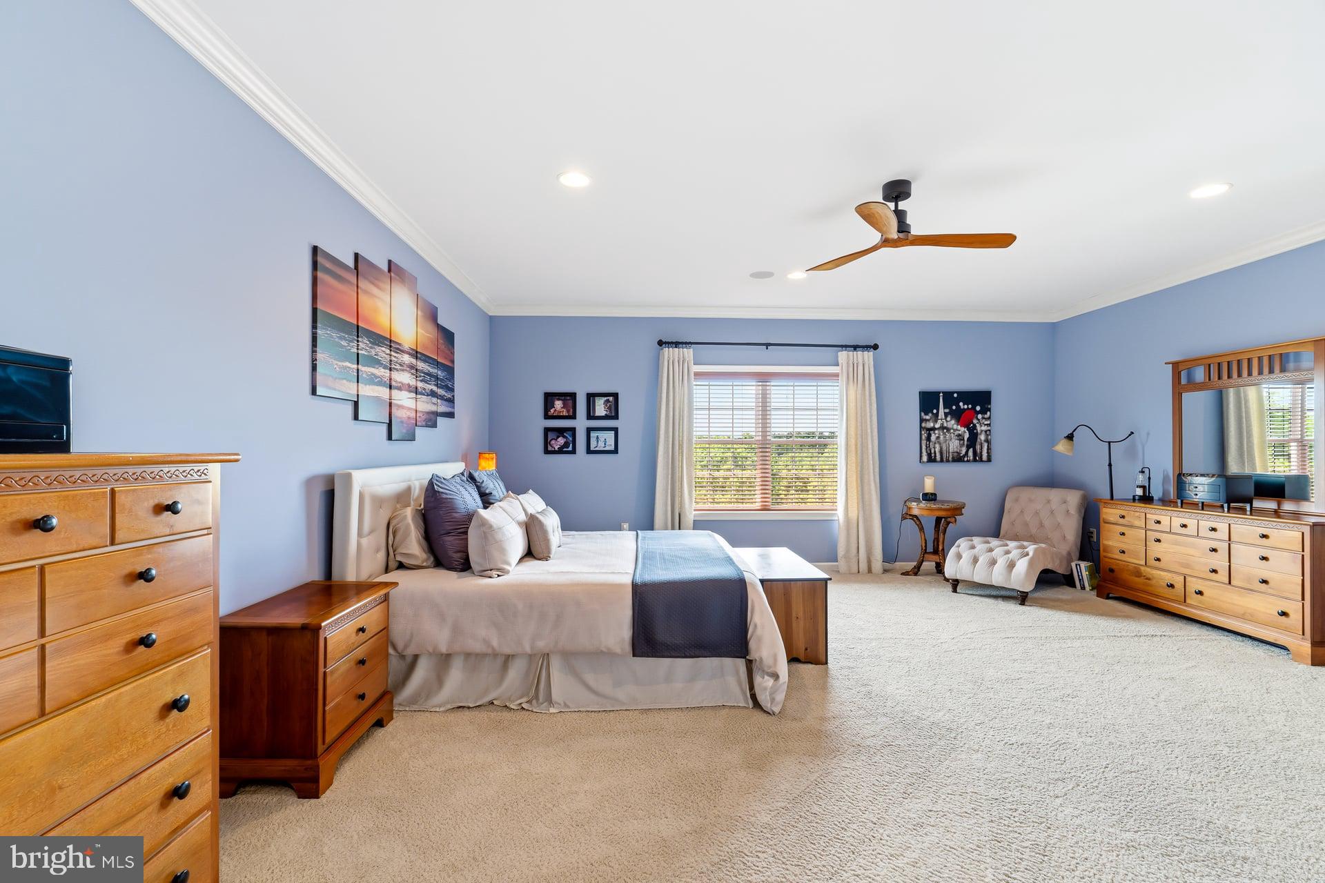 RIDGEWOOD - Residential