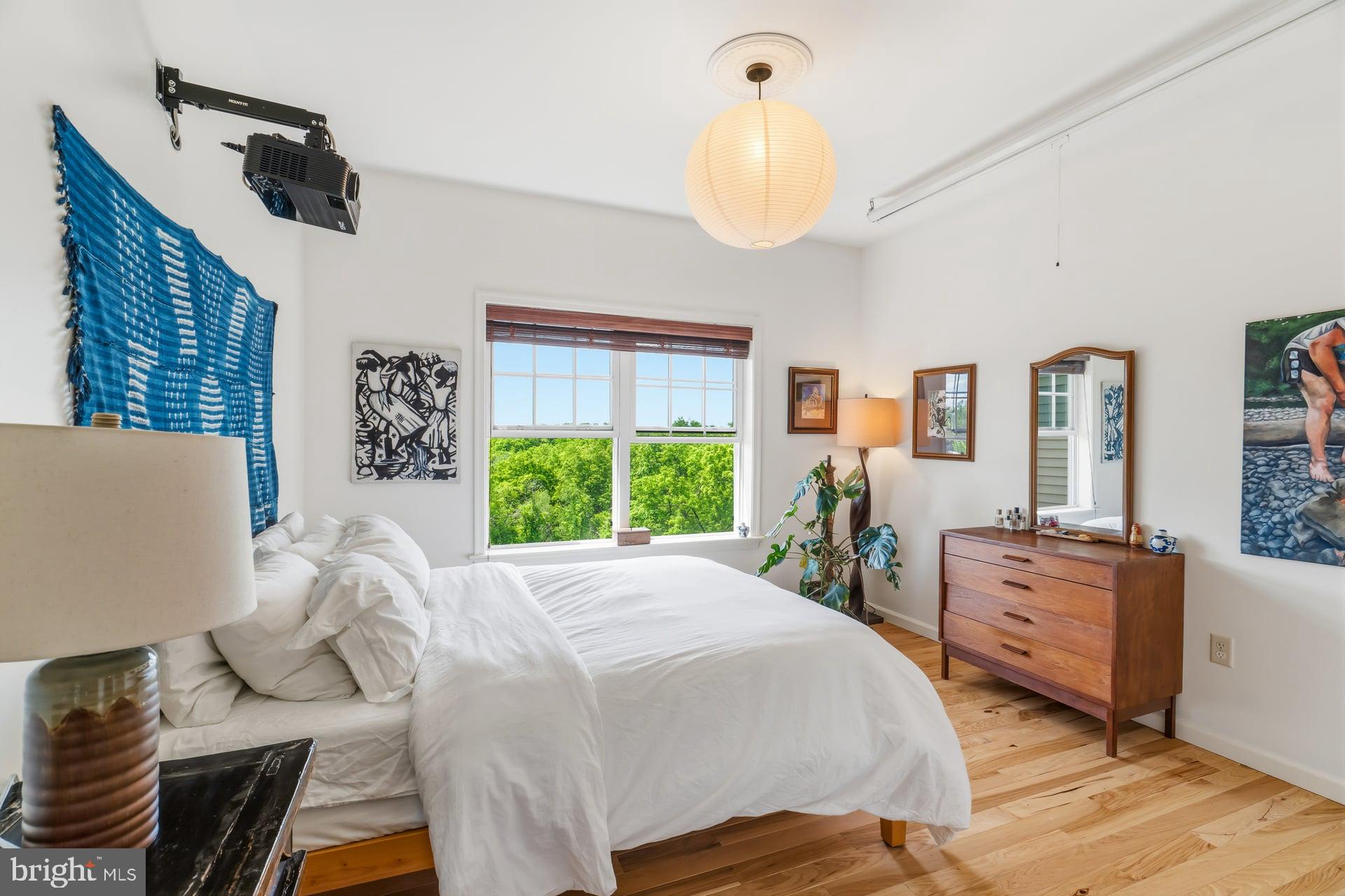 RIDGEWOOD - Residential