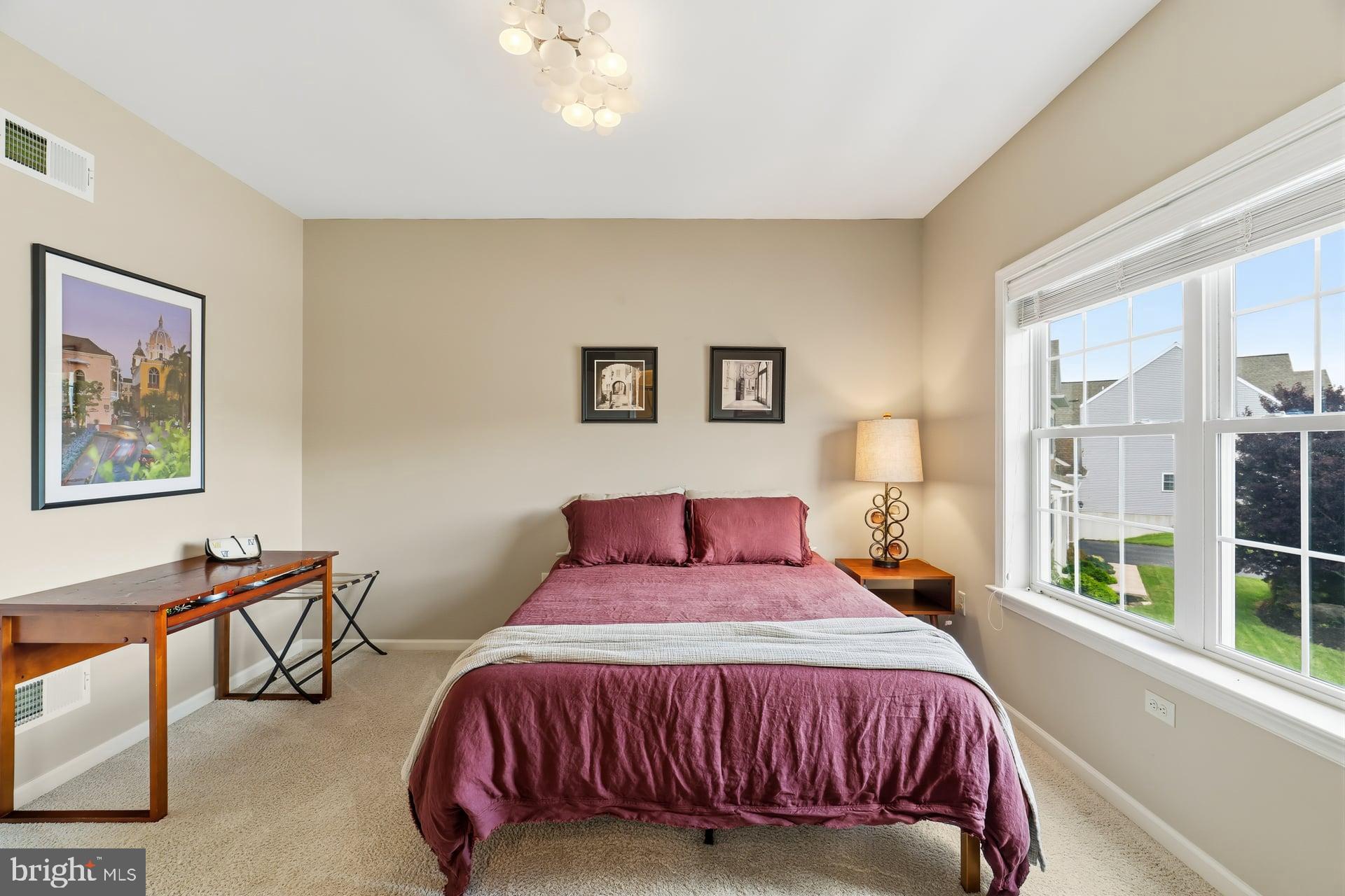RIDGEWOOD - Residential