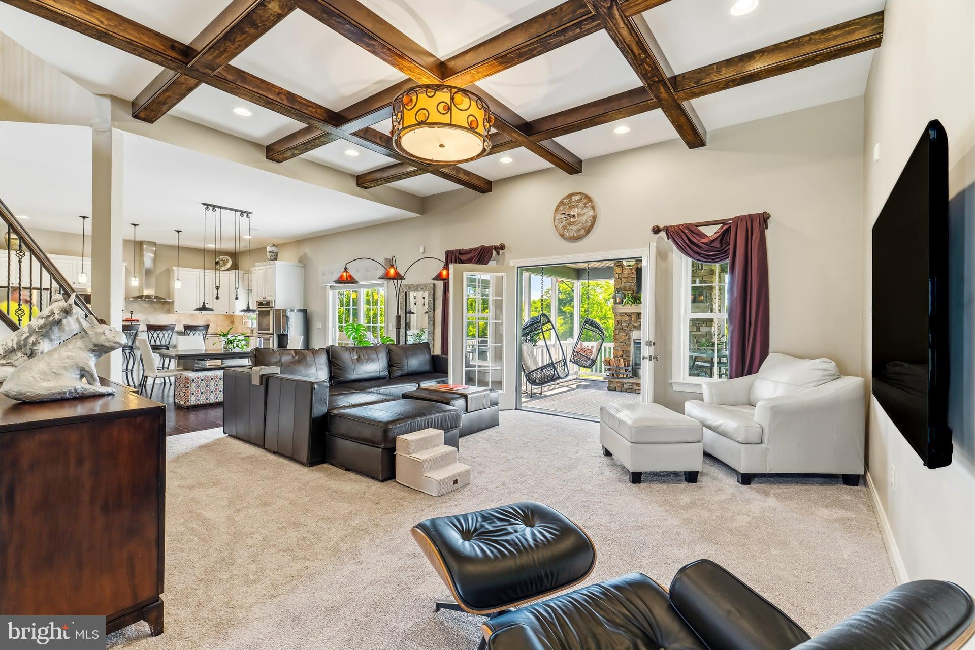 RIDGEWOOD - Residential