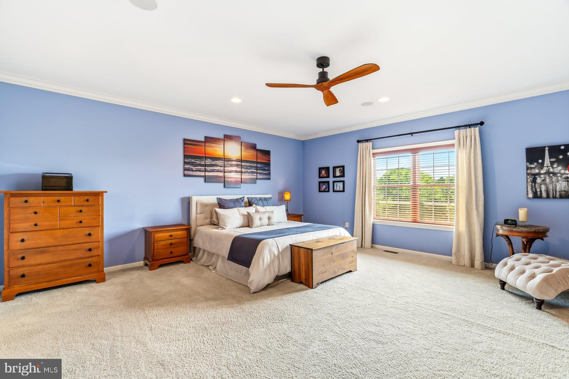 RIDGEWOOD - Residential