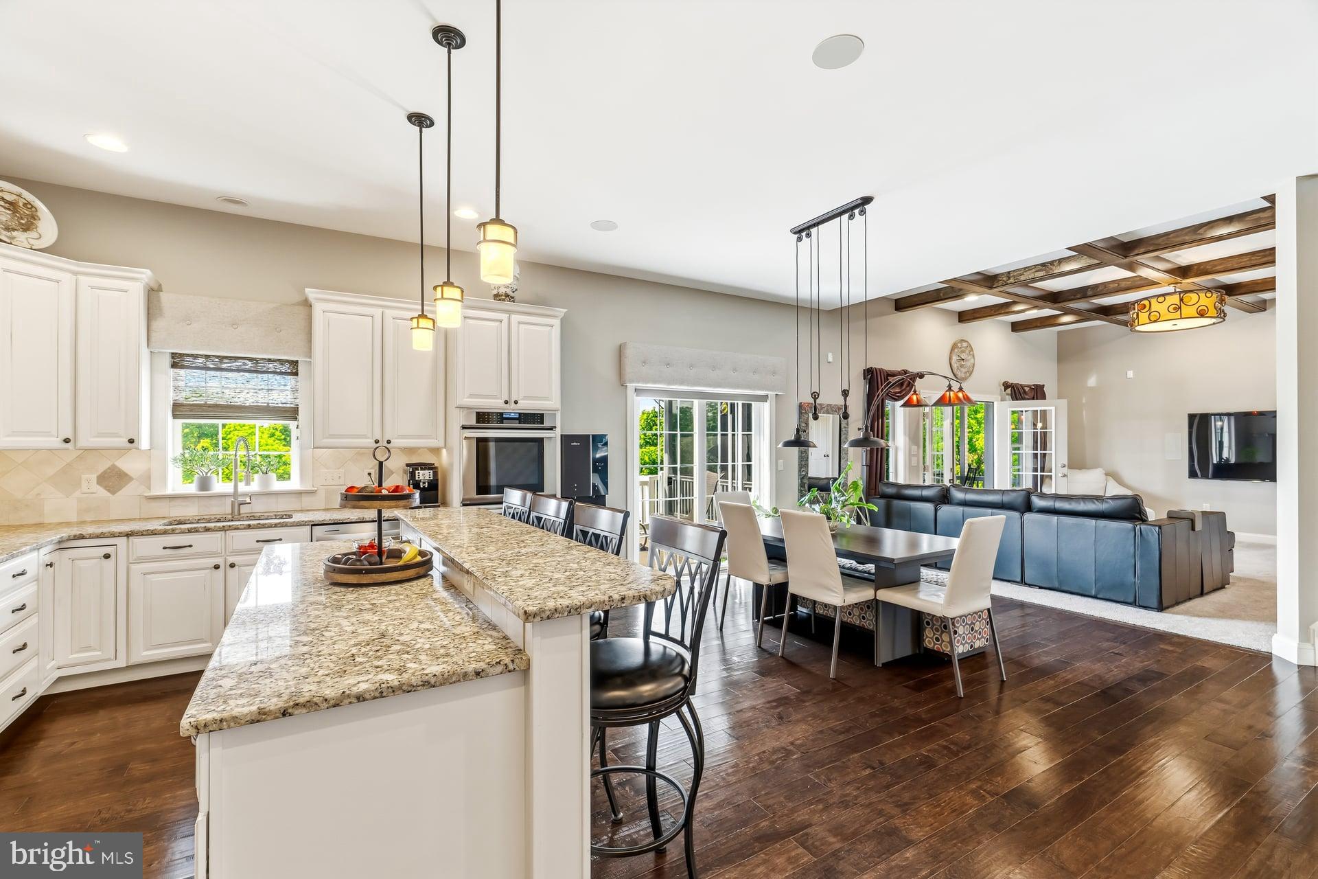 RIDGEWOOD - Residential