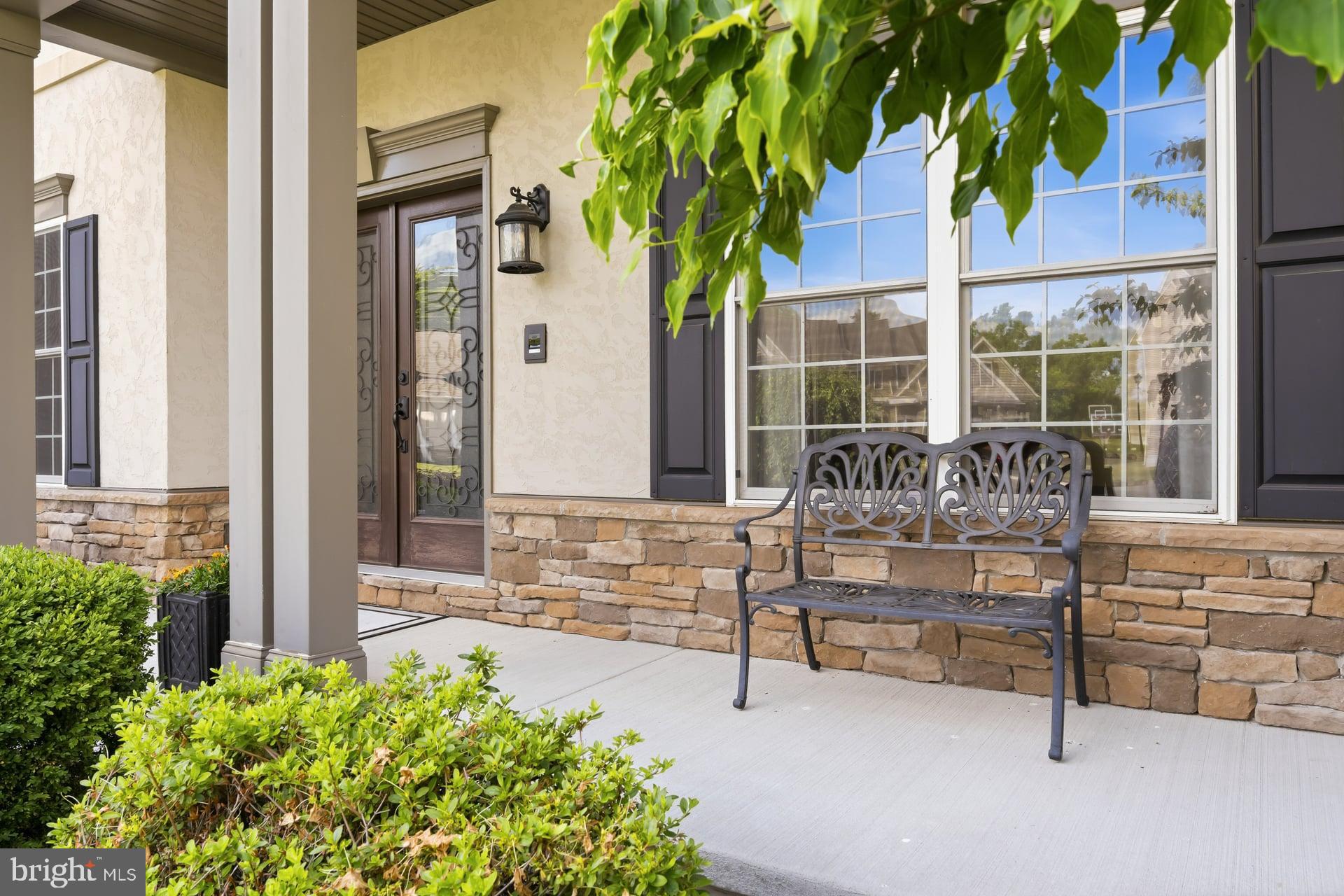 RIDGEWOOD - Residential